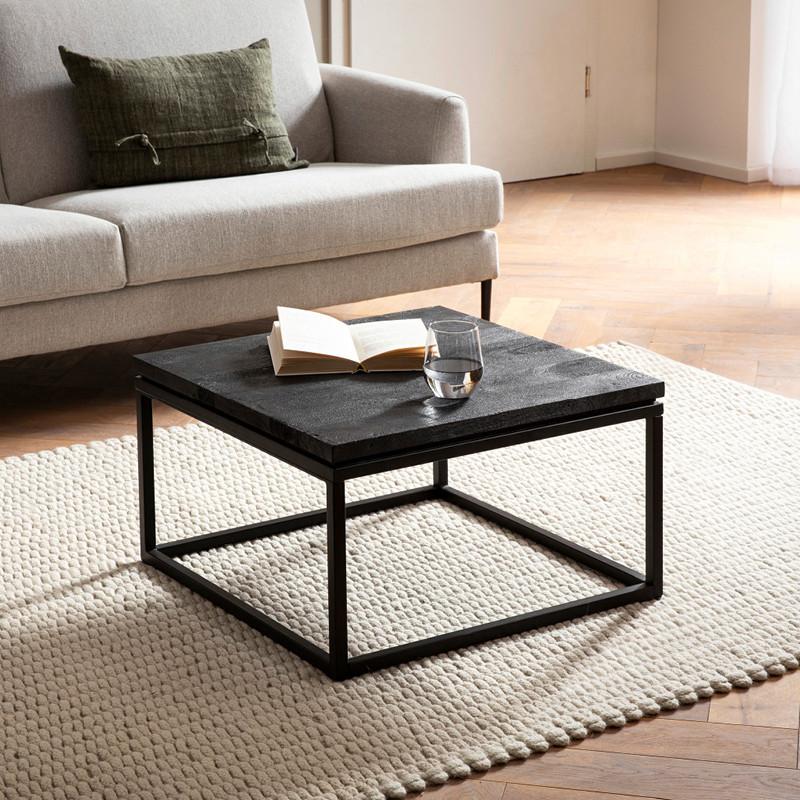 čierny konferenčný stolík