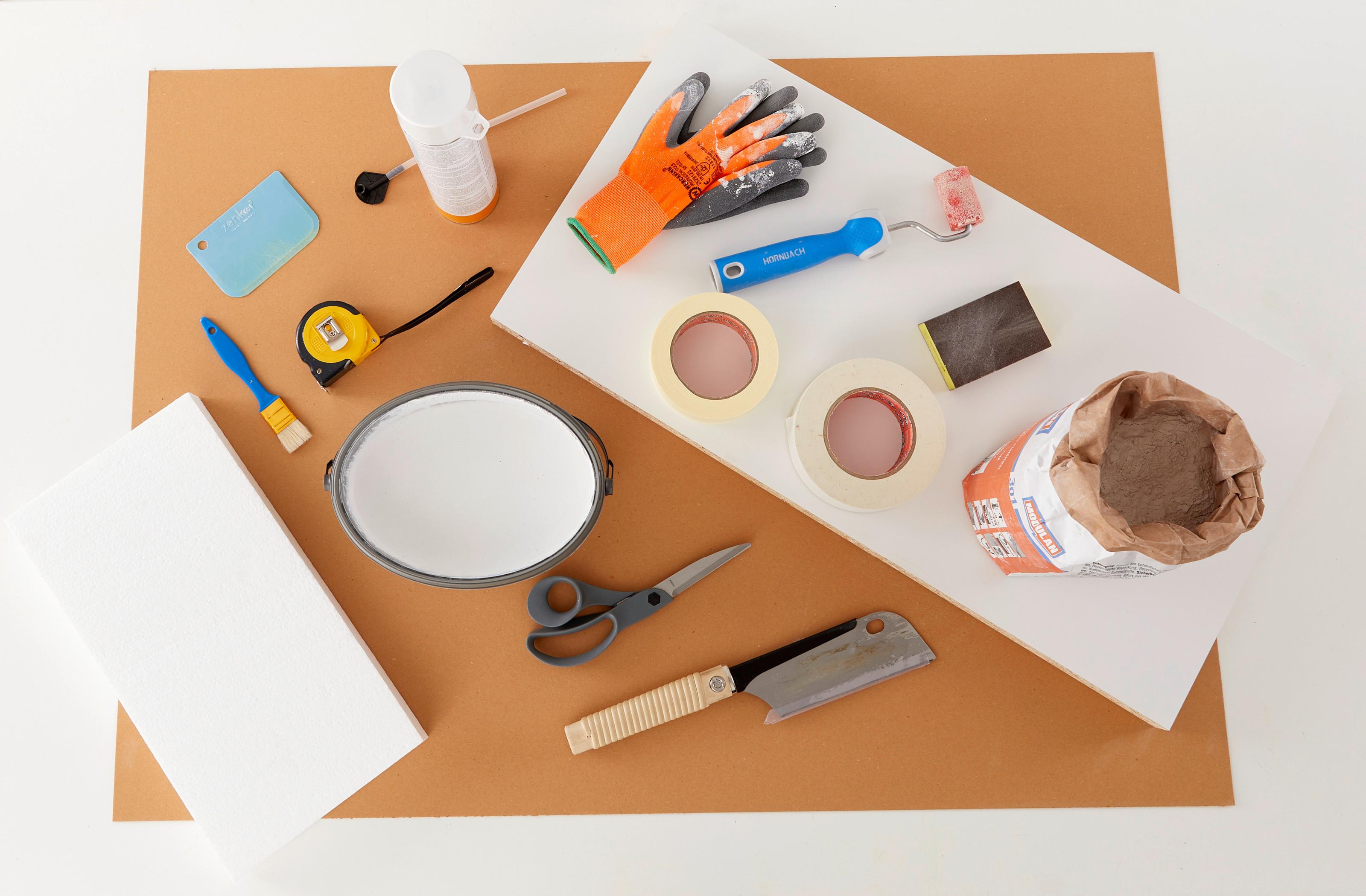 pomôcky na výrobu dizajnového DIY regálu