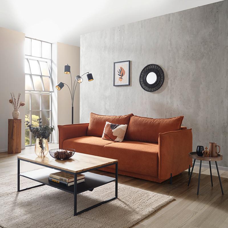 třímístné pohovky