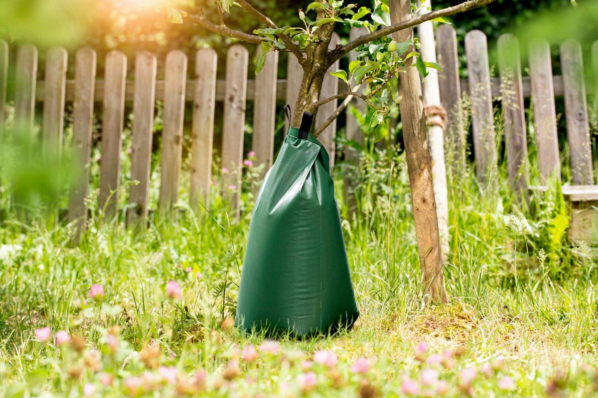 Baumbewässerungsbeutel 95 Liter - Grün, Basics, Kunststoff (115cm)