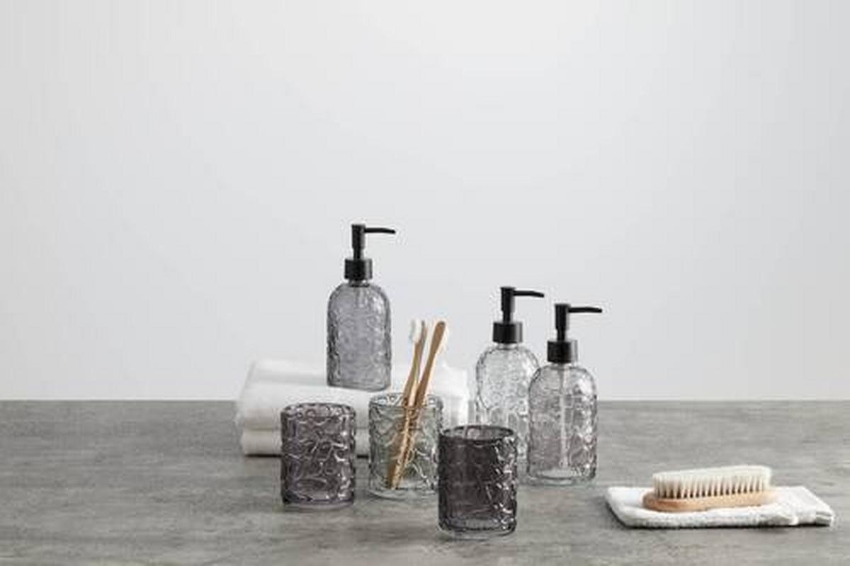 Dávkovač mydla CHARLOTTE - číra/čierna, Konventionell, plast/sklo (7,8/19cm) - Mömax