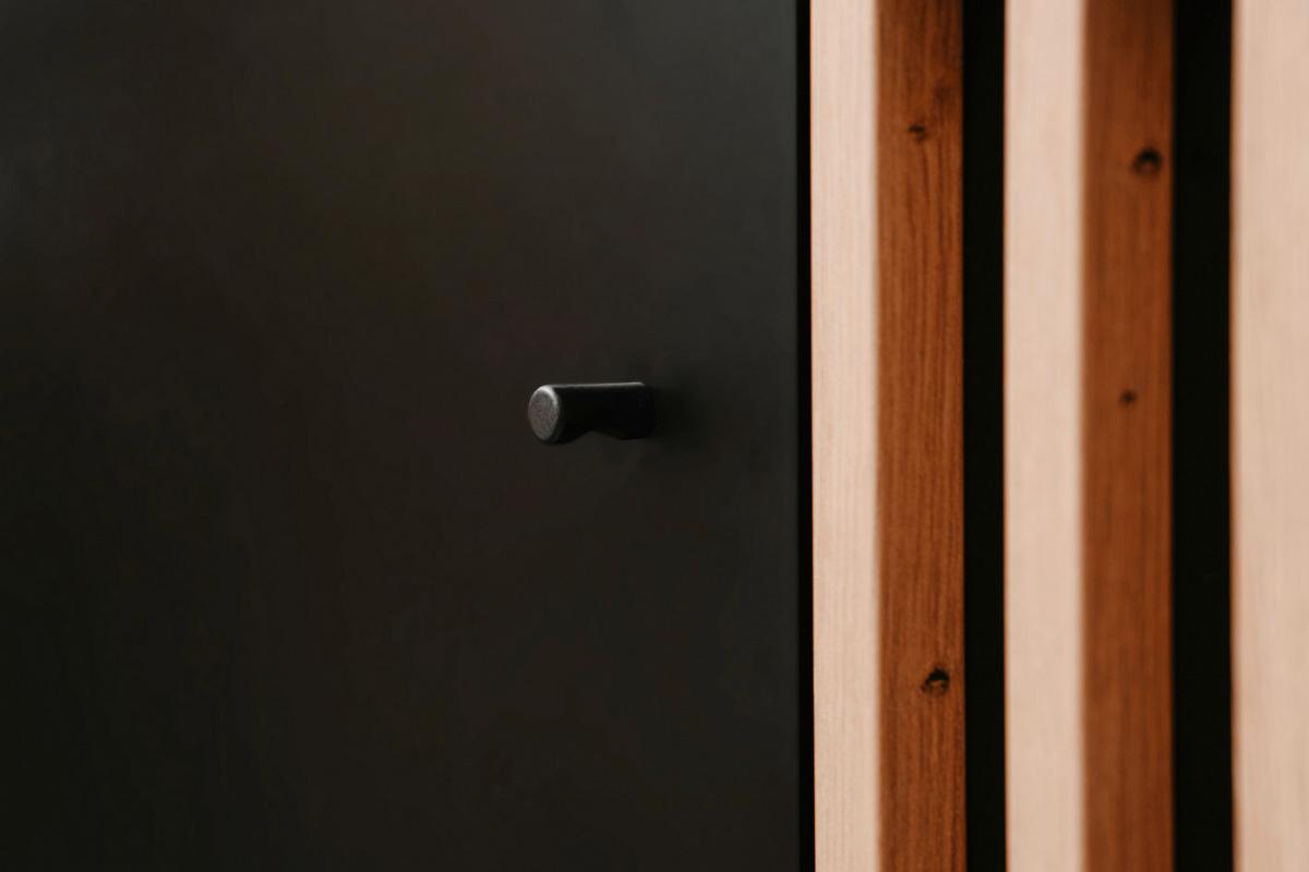 Kommode Monza 01d - Schwarz/Eiche Artisan, Design, Holzwerkstoff (80/90/40cm) - Livetastic