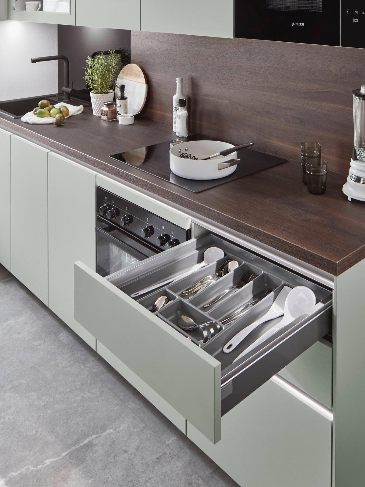 Küchenblock Sidney - Walnussfarben/Grau, Basics, Holzwerkstoff (272cm) - Vertico