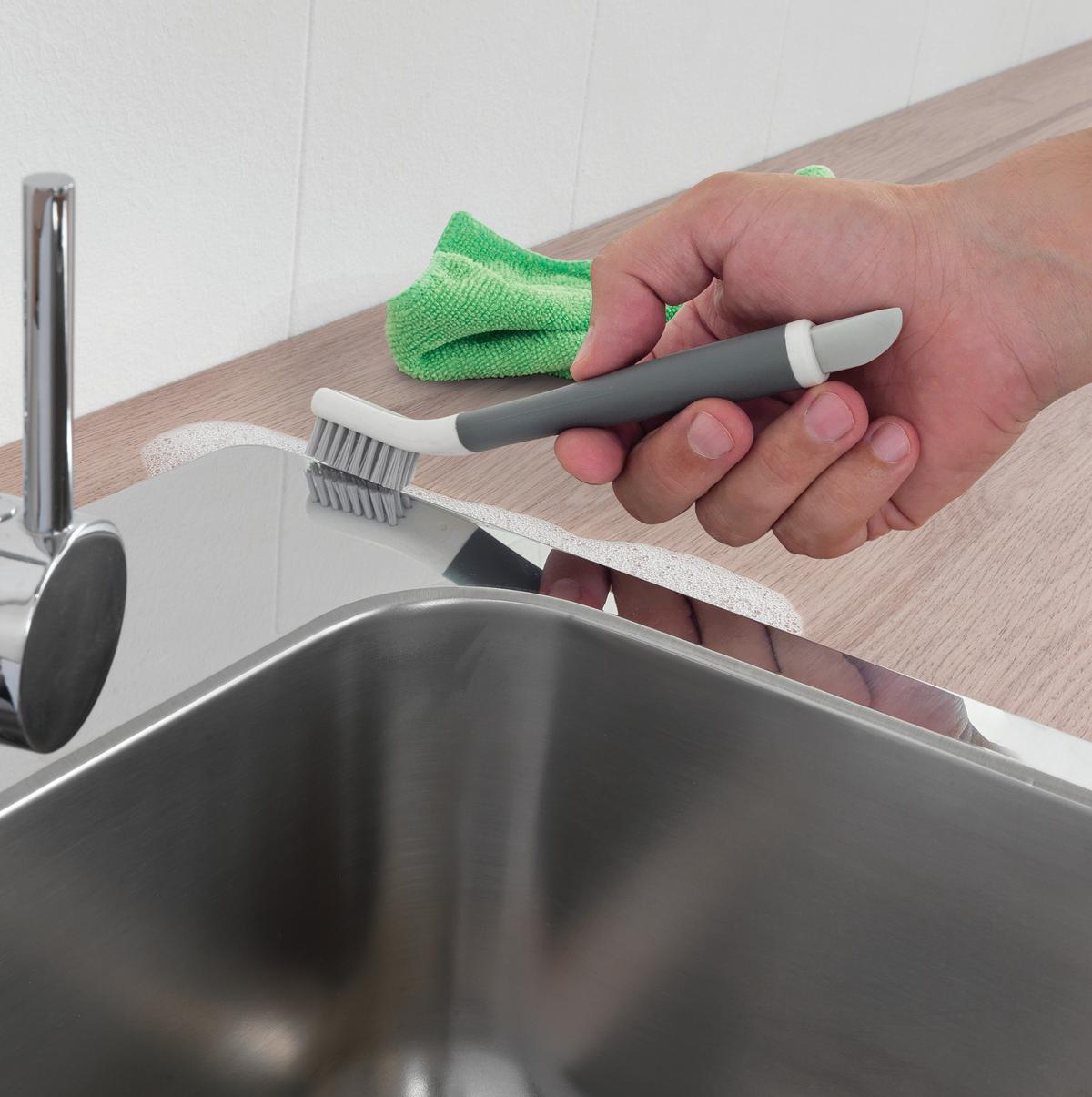 Tisztítókefe 297606 - műanyag (2/18/2cm) - Metaltex