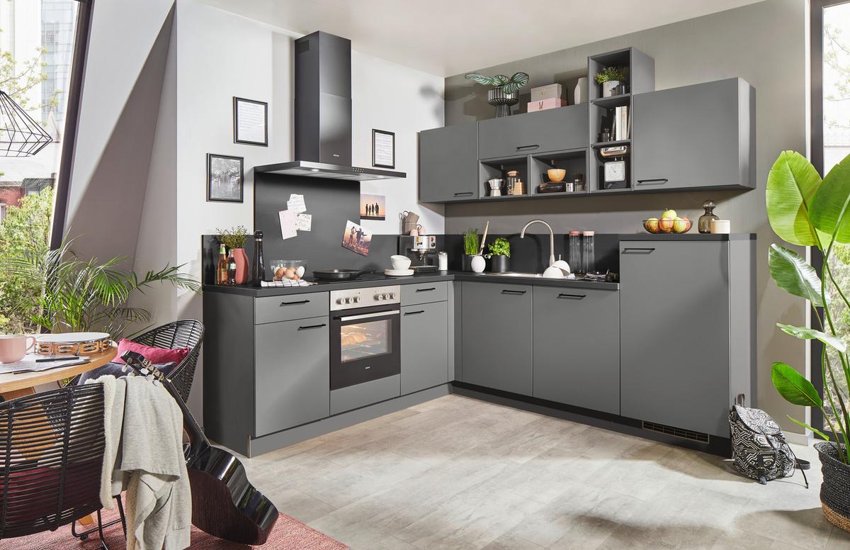 Plánovatelná kuchyň WIN rozměr rohu cca 245x245 cm