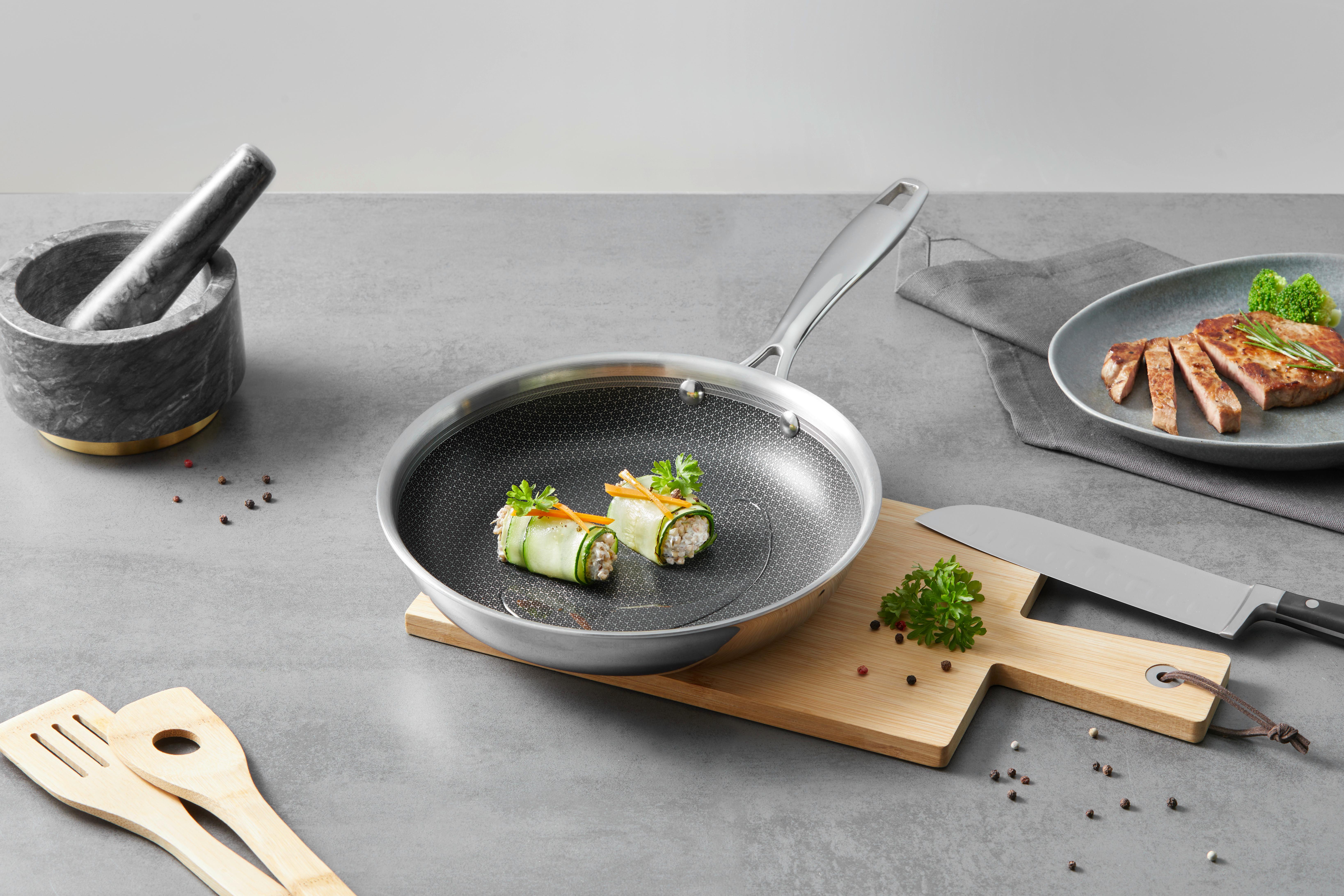 Pánev Na Smažení Gourmet - barvy stříbra, Konvenční, kov (24/4,7cm) - Premium Living