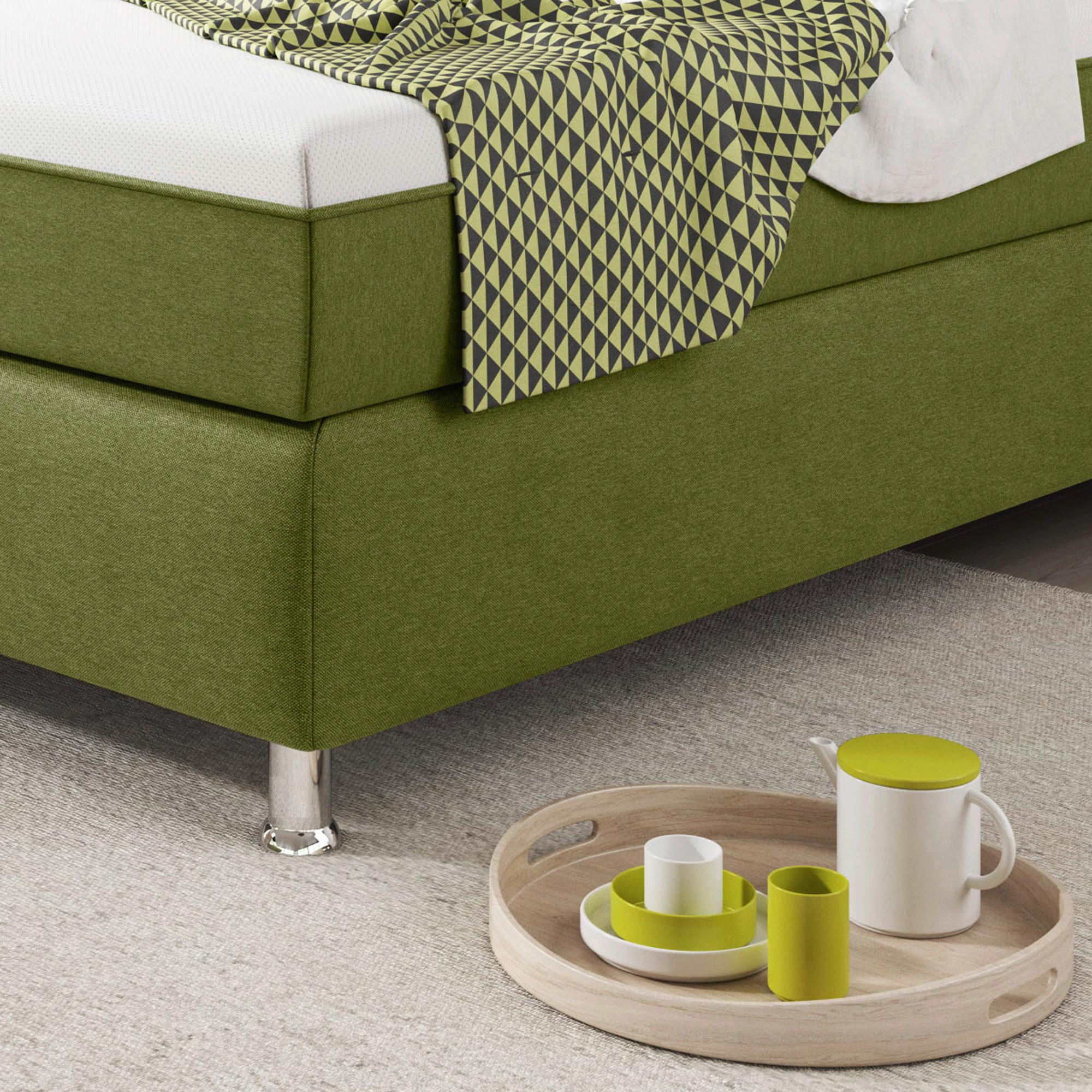Boxspringbett mit Topper