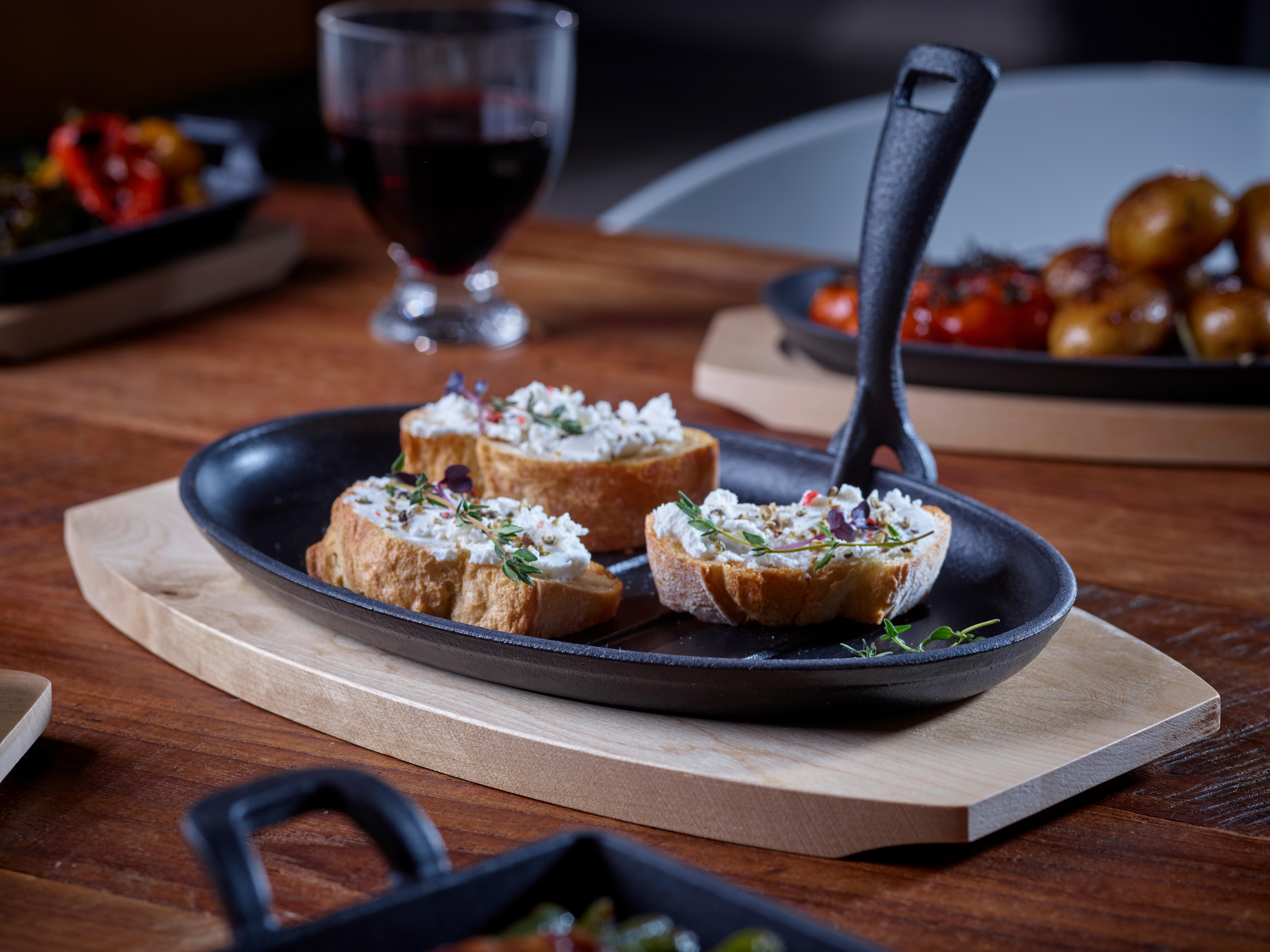 Servierpfanne Gusseisen Kratzfest Mit Servierbrett