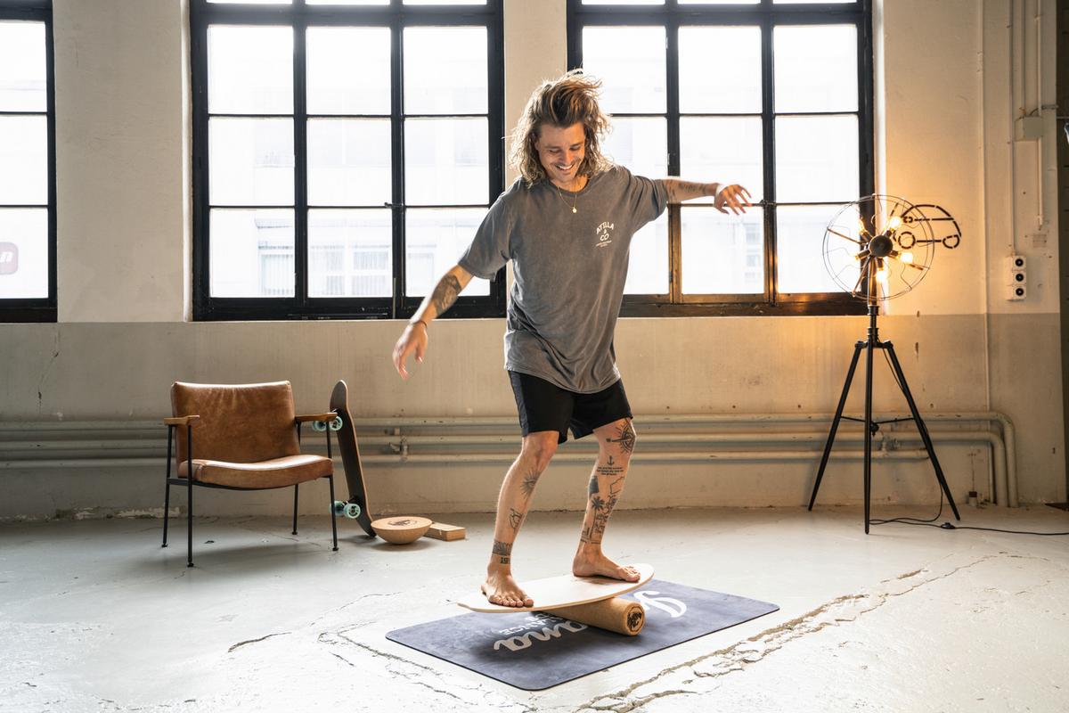 Balance Board Eiche Indiana Balance Board - Eichefarben, Basics, Holz (73.5/31.6/1.10cm) - Micro Mobility