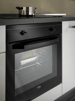 Backofen in Schwarz Küche mit Backofen