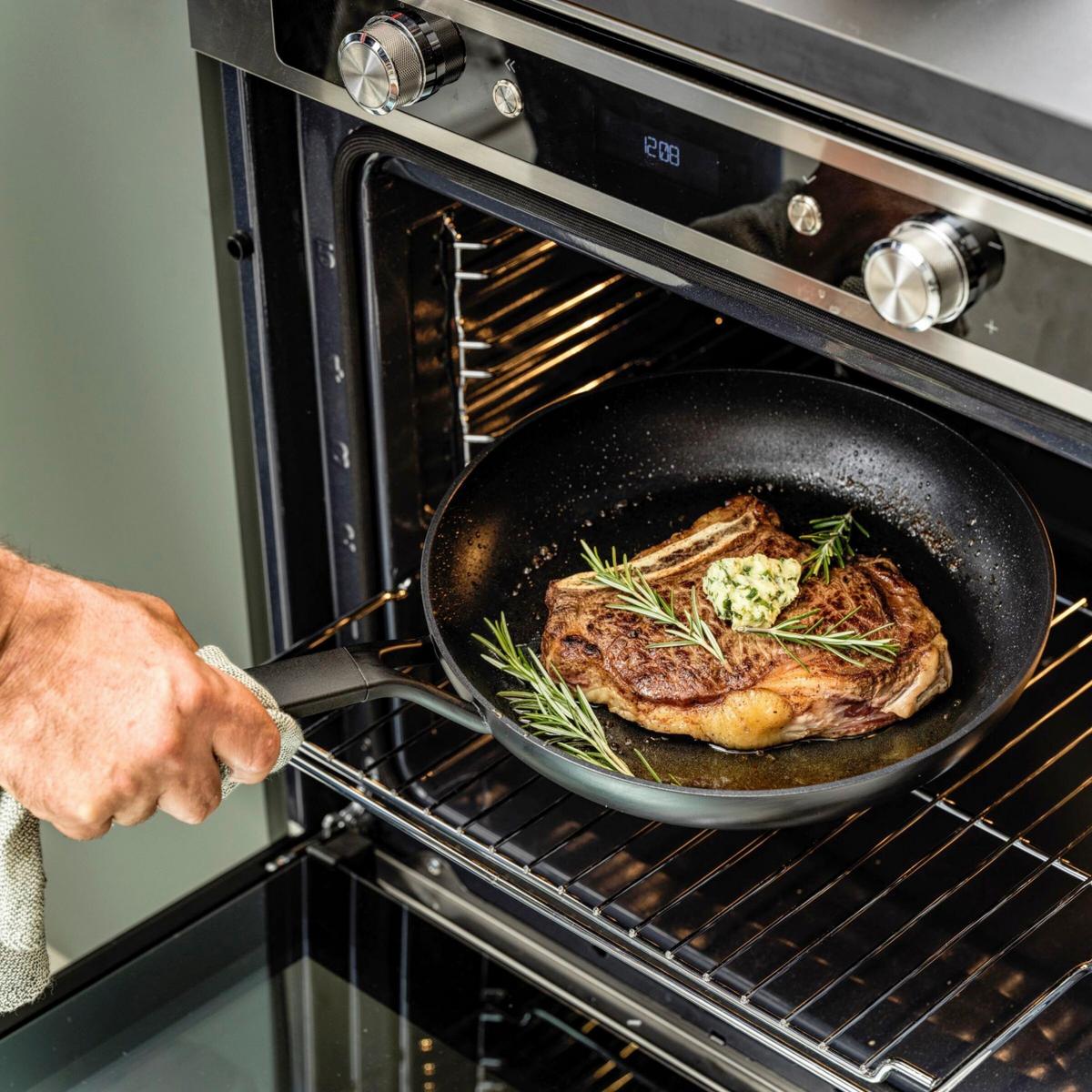 Bratpfanne Schwarz D: 20 Cm - Schwarz, Basics, Kunststoff/Metall (20cm) - Kitchenaid