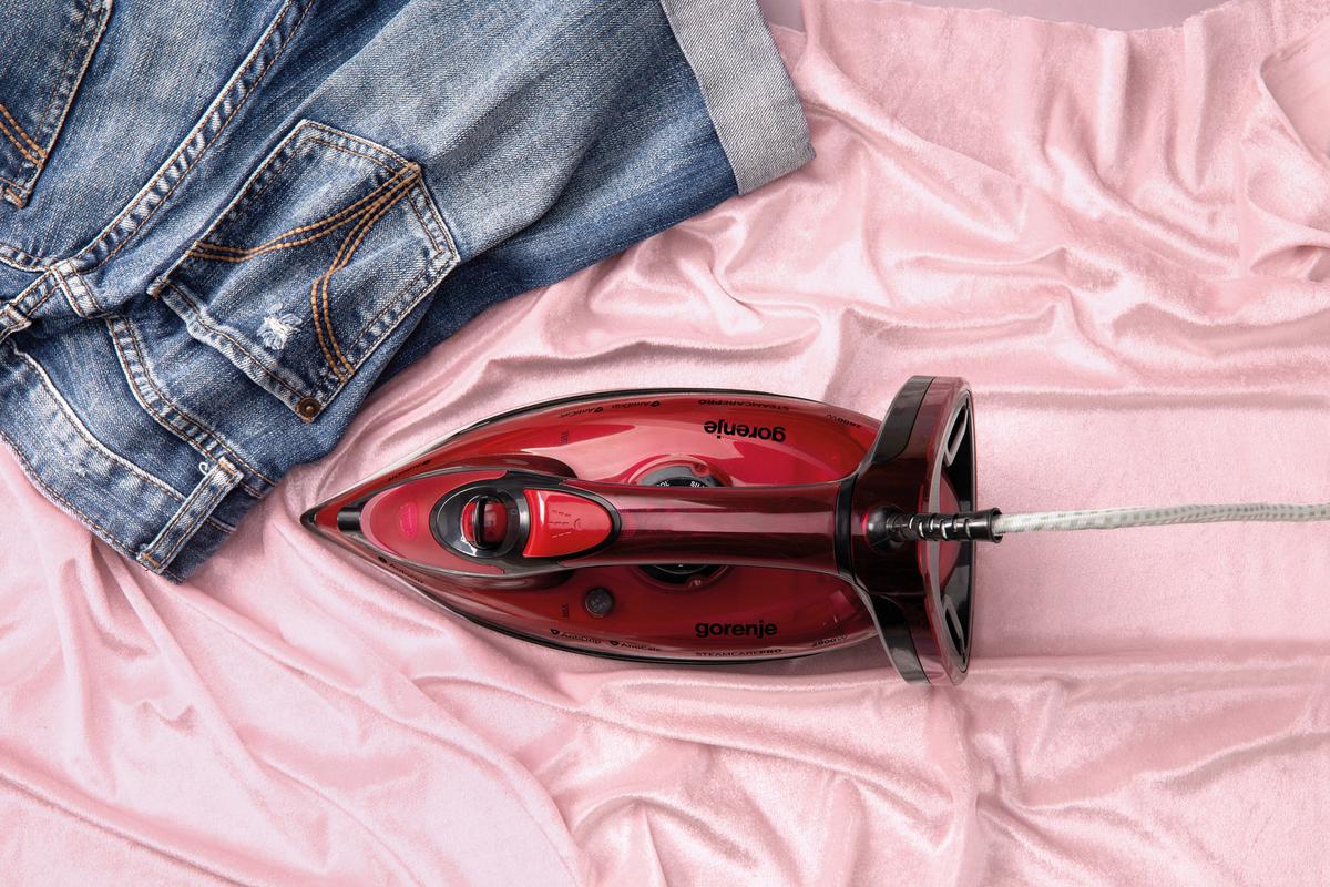 Dampfbügeleisen Sih2800bf - Rot/Schwarz, Basics, Keramik/Kunststoff (12,8/15/31cm)