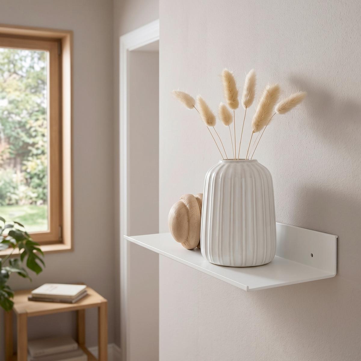 Wandboard Aluminia 130 Weiß B: 30 cm - Weiß, Trend, Metall (30/4,5/13cm)