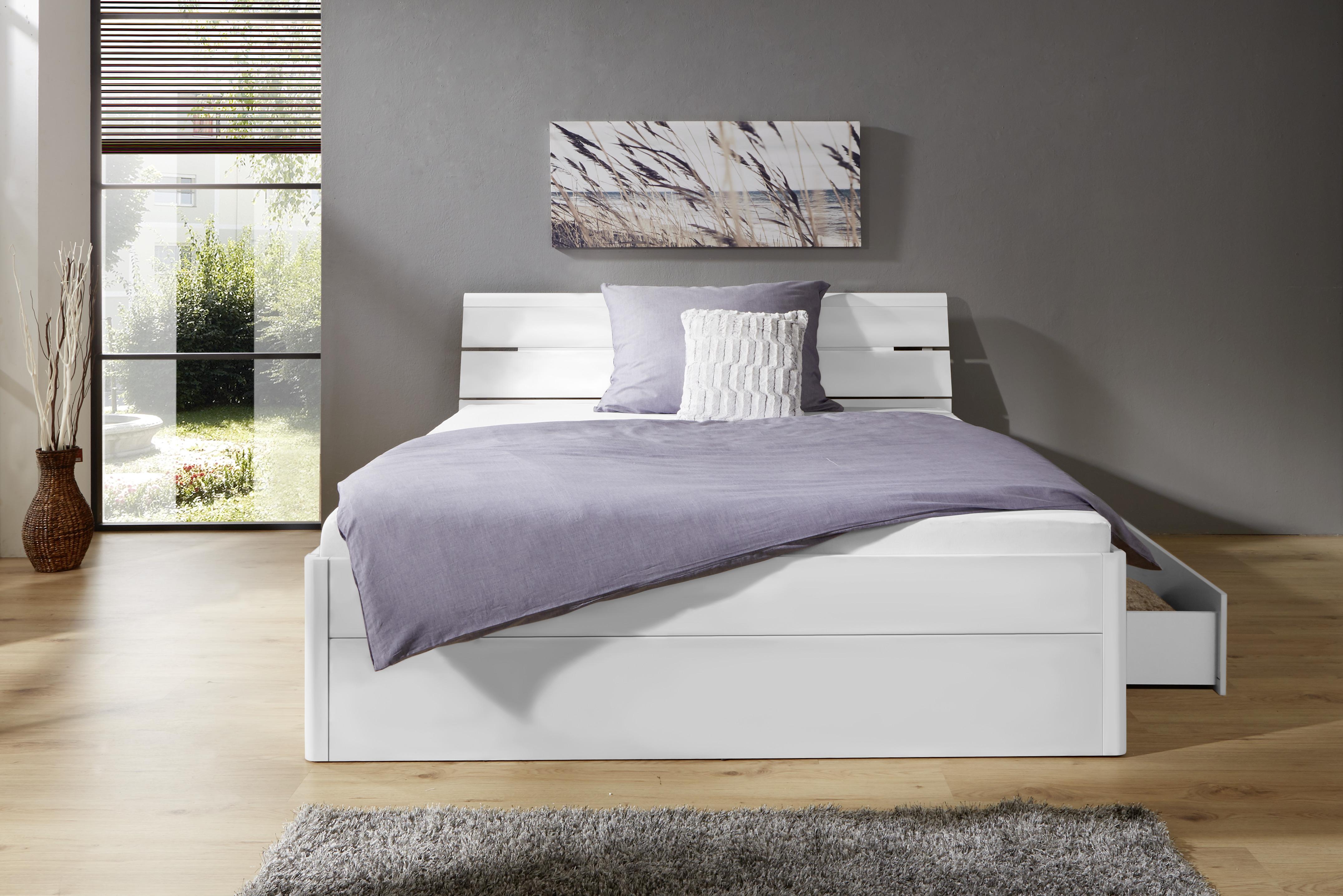 Modernes Bett in Weiß online kaufen