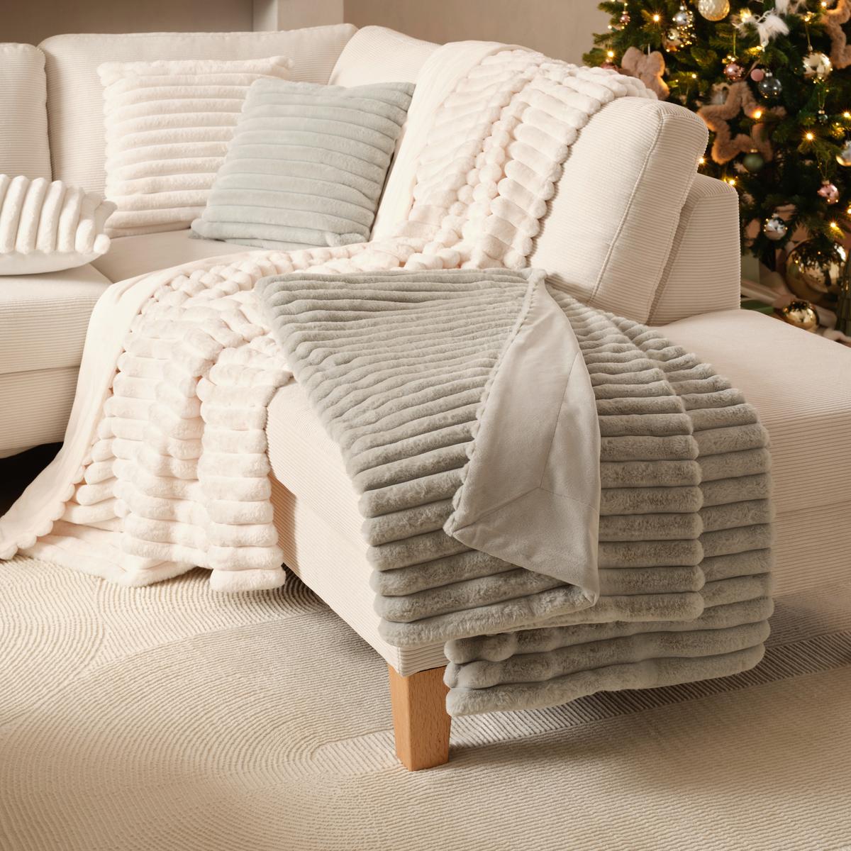 KOŽUŠINOVÁ DEKA MAUDI - prírodná farba, Konventionell, textil (150/200cm) - Mömax