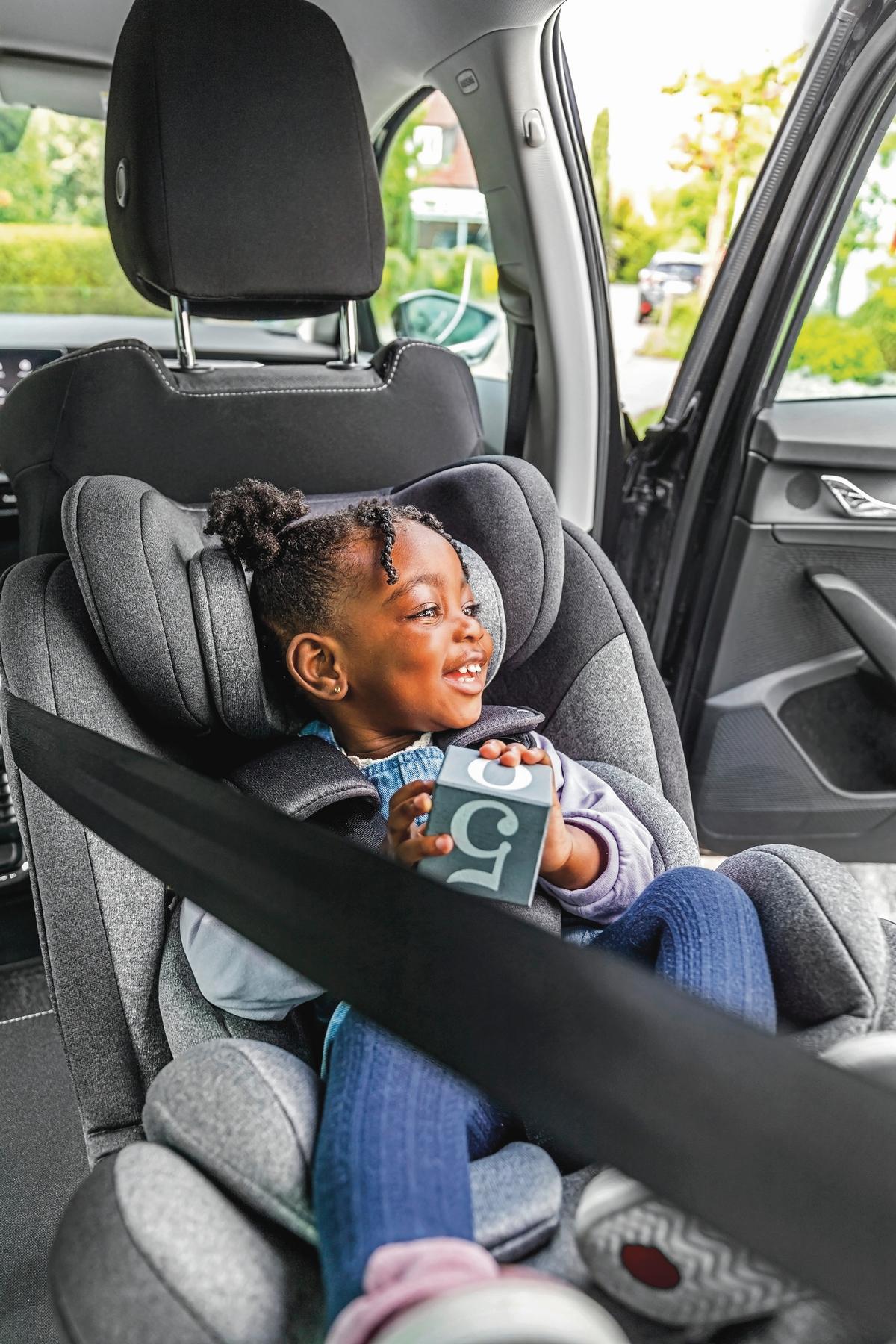 Reboarder-kindersitz Swift360s - Schwarz, Basics, Kunststoff/Textil (44/60/50cm) - Osann