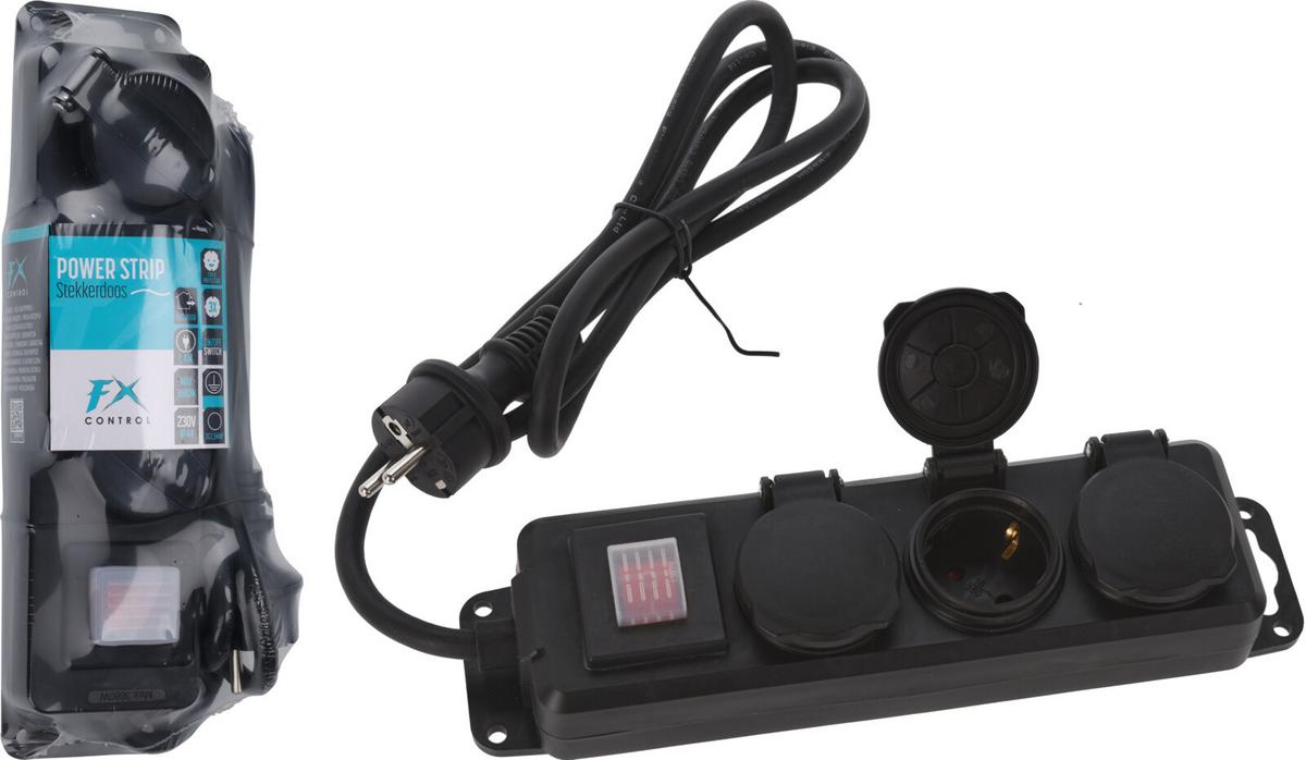 Hosszabbító Kábel K18100010 - műanyag (140cm)