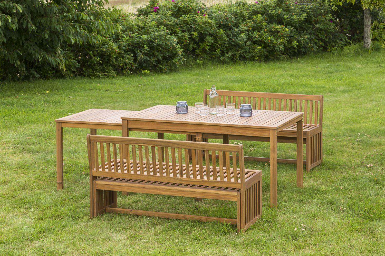 Gartenset aus massiver Akazie