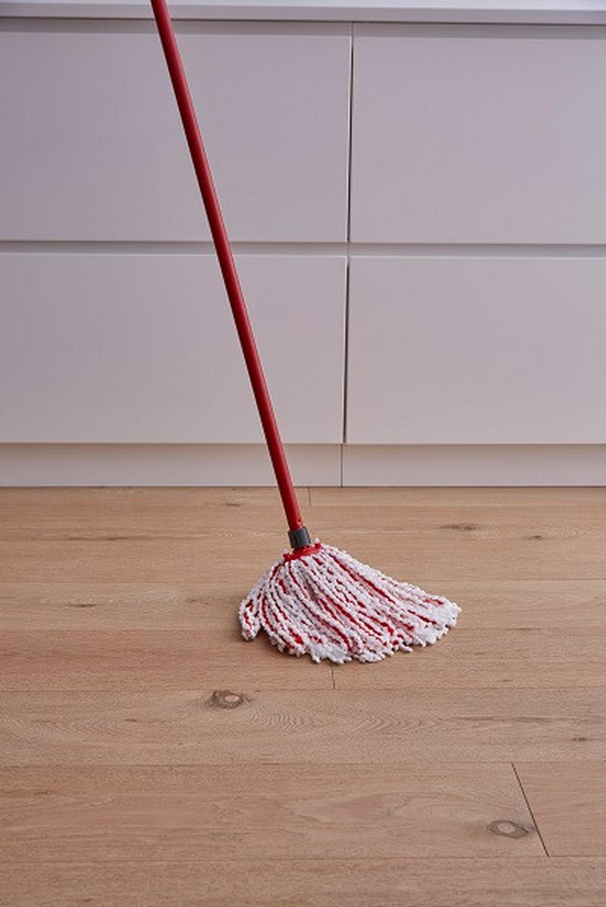 Nyeles Gyorsfelmosó Vileda Supermocio Microfibre - piros, műanyag/textil - Vileda