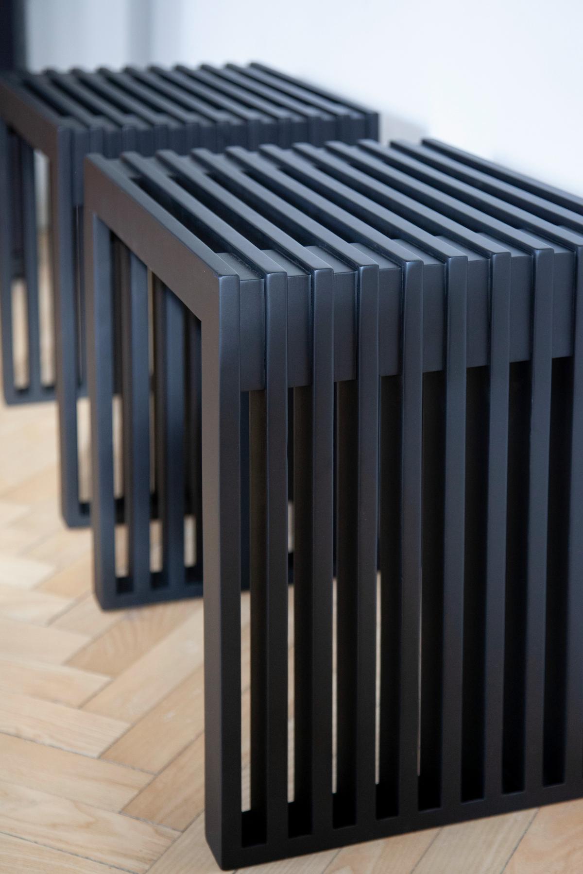 Hocker Rib - Schwarz, KONVENTIONELL, Holz (45/43/35cm) - MID.YOU