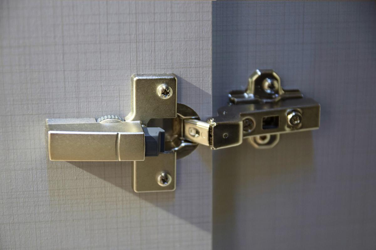 Drehtürenschrank Level 36 A Weiß/Eiche Dekor, B: 300cm - Plankeneiche/Weiß, MODERN, Holzwerkstoff (300/236/58cm) - MID.YOU