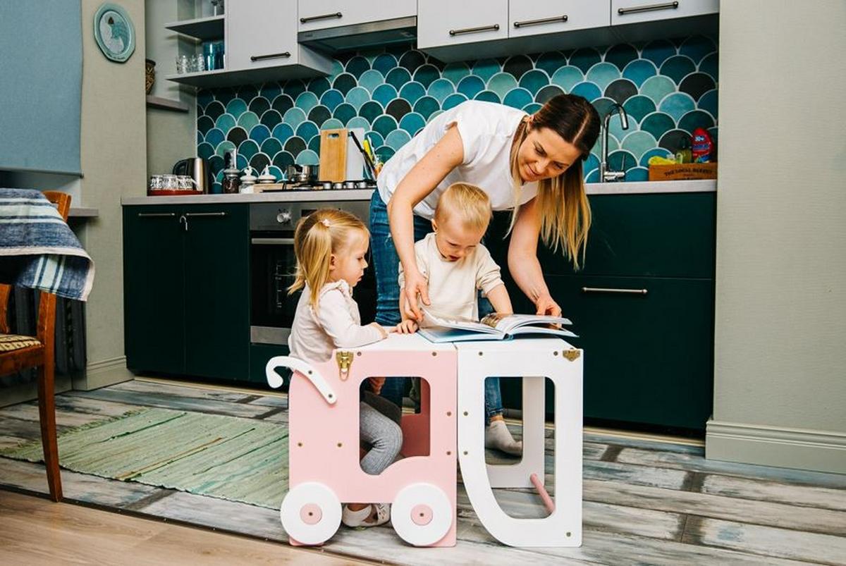 Hochstuhl Trolley Aus Holz Weiß/pink - Pink/Weiß, Basics, Holz (38/90/40cm)