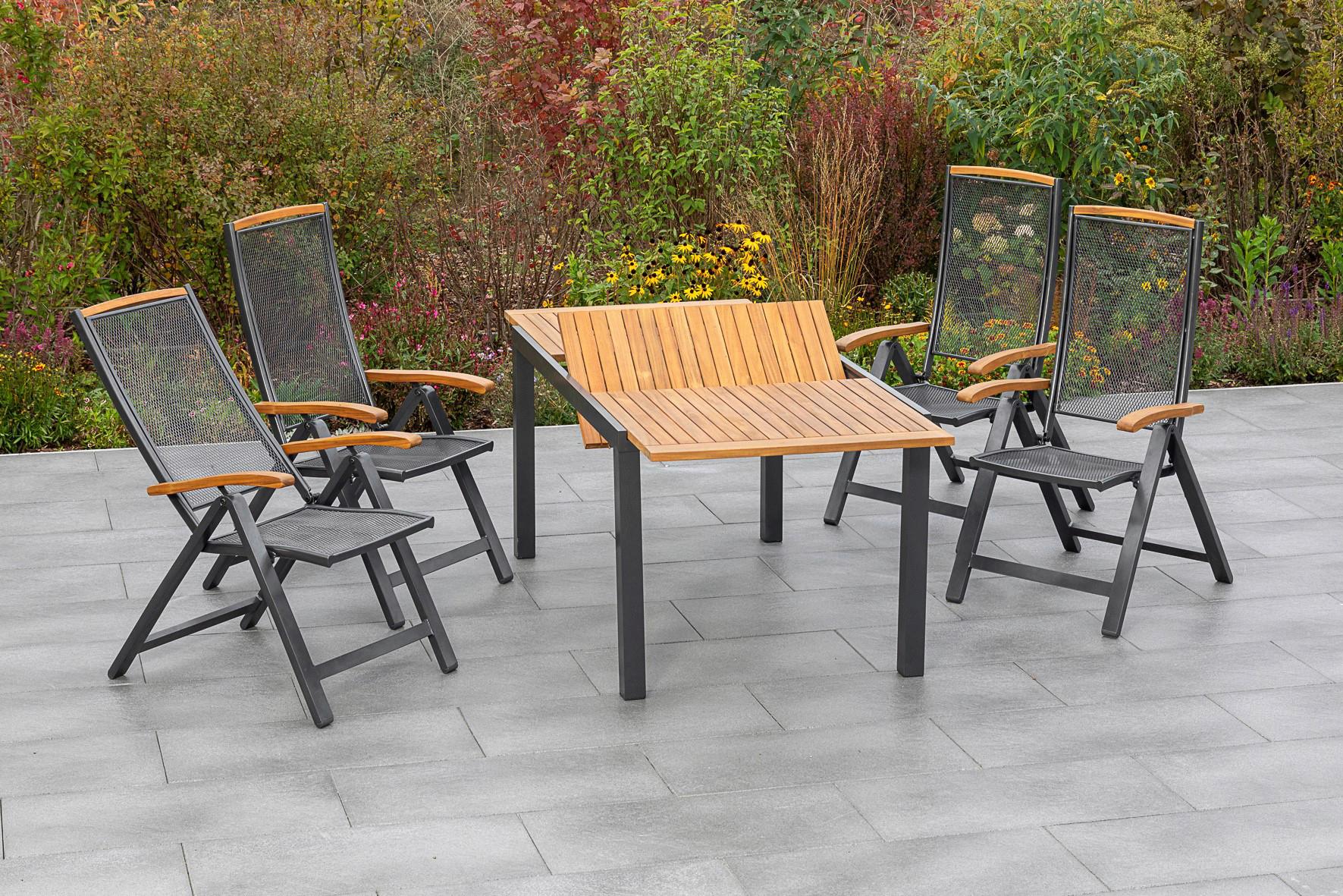Gartenset aus massiver Akazie