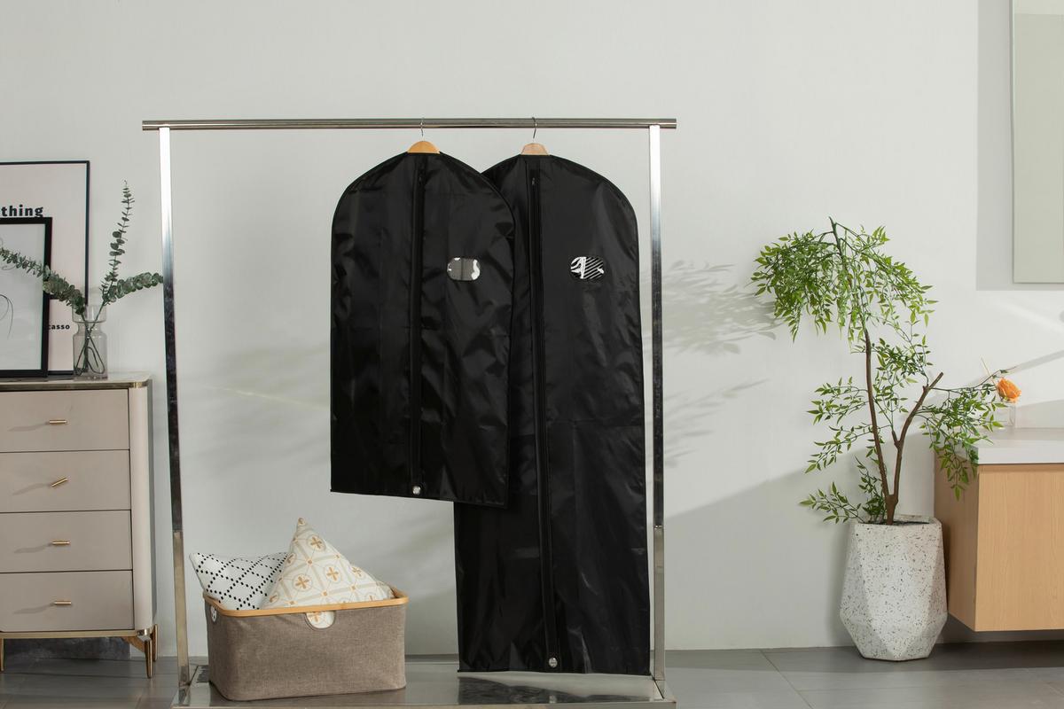 Kleidersack Marcel - Schwarz, KONVENTIONELL, Kunststoff/Textil (60/100cm) - Luca Bessoni