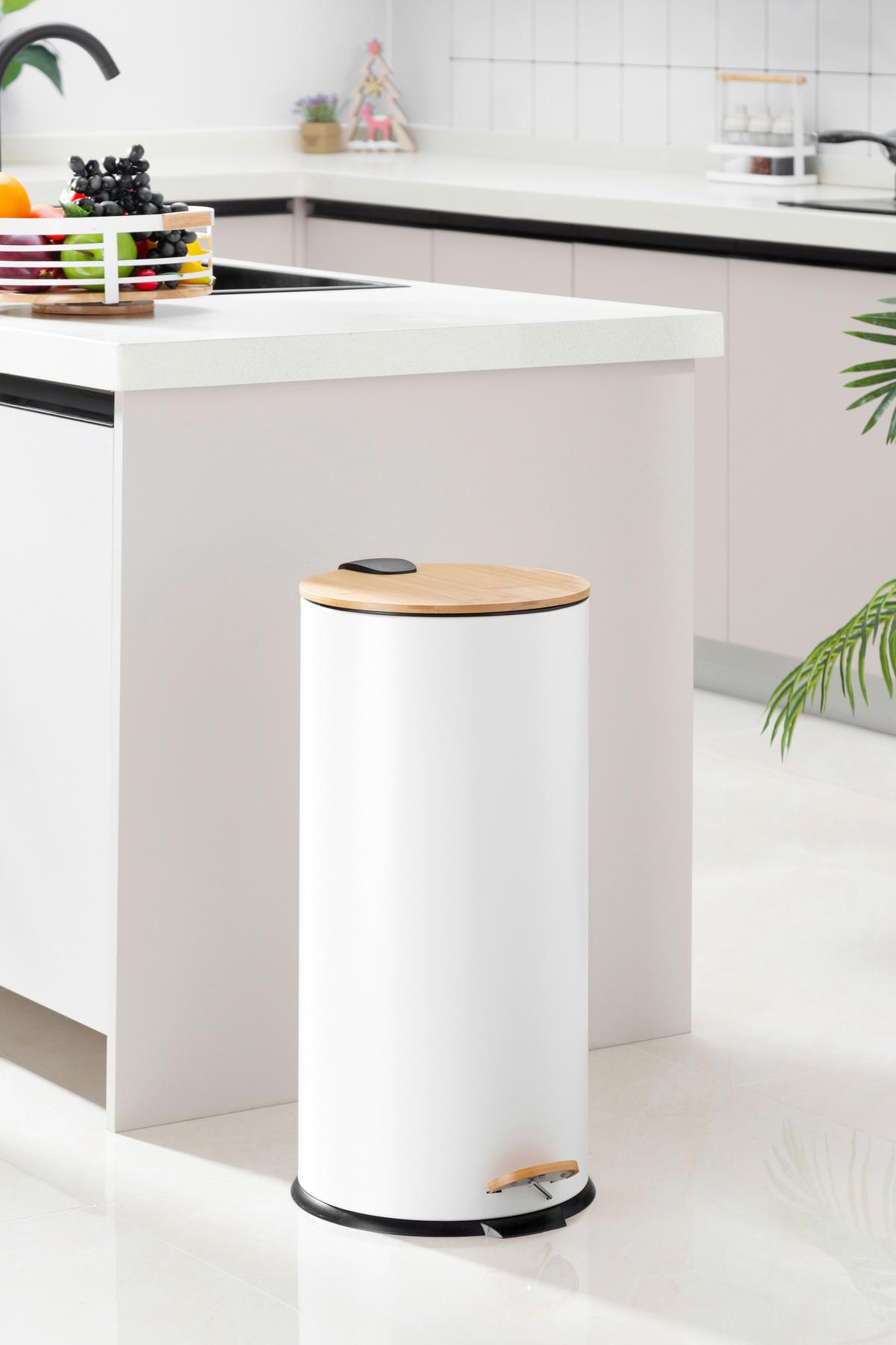 Odpadkový koš ECHTWERK TRETABFALLEIMER - bílá/černá, Design, kov/plast (30,5cm) - Echtwerk