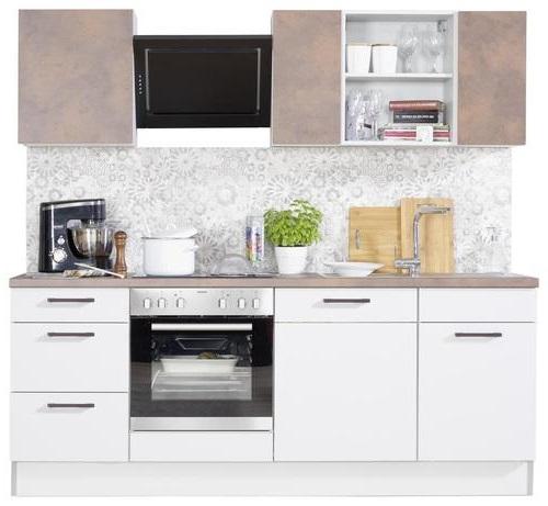 Küchenblock mit 4 teiligem Geräteset und Spüle Küchenblock mit 3 teiligem Geräteset