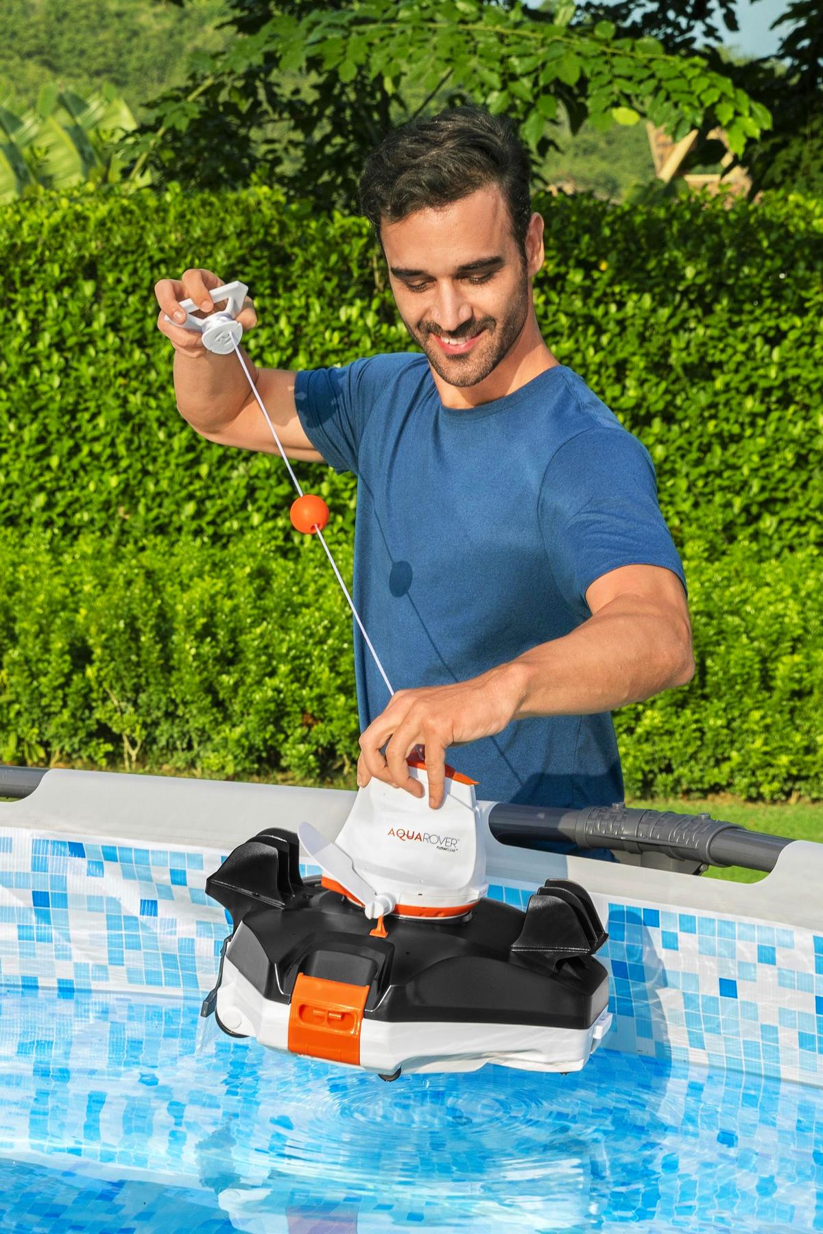 Poolroboter Aquapower, Akku Laufzeit 90 Minuten - Schwarz/Orange, MODERN, Kunststoff (40,5/39,3/28,5cm) - Bestway