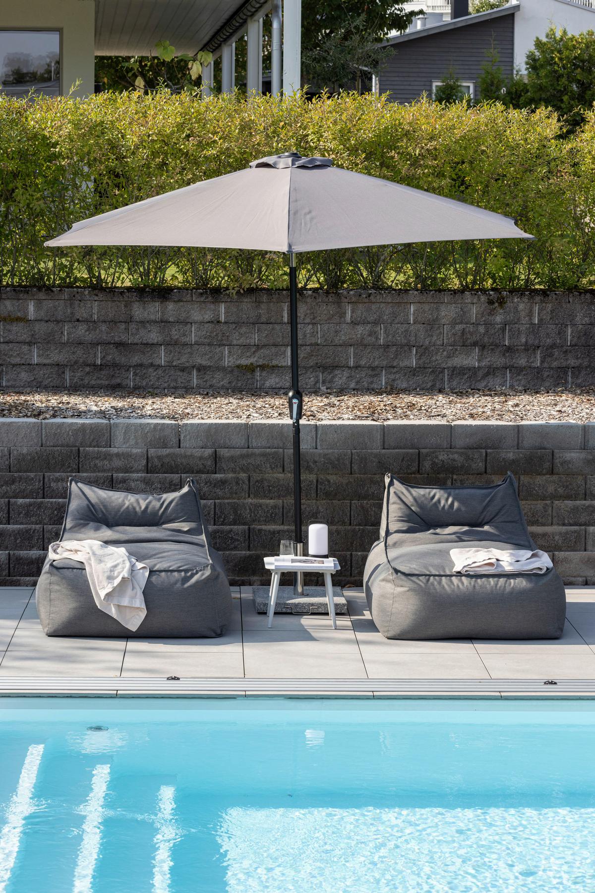 Sonnenschirm Leeds DM: 300cm H: 243cm Grau - Grau, KONVENTIONELL, Textil/Metall (300/300cm) - Gardenson
