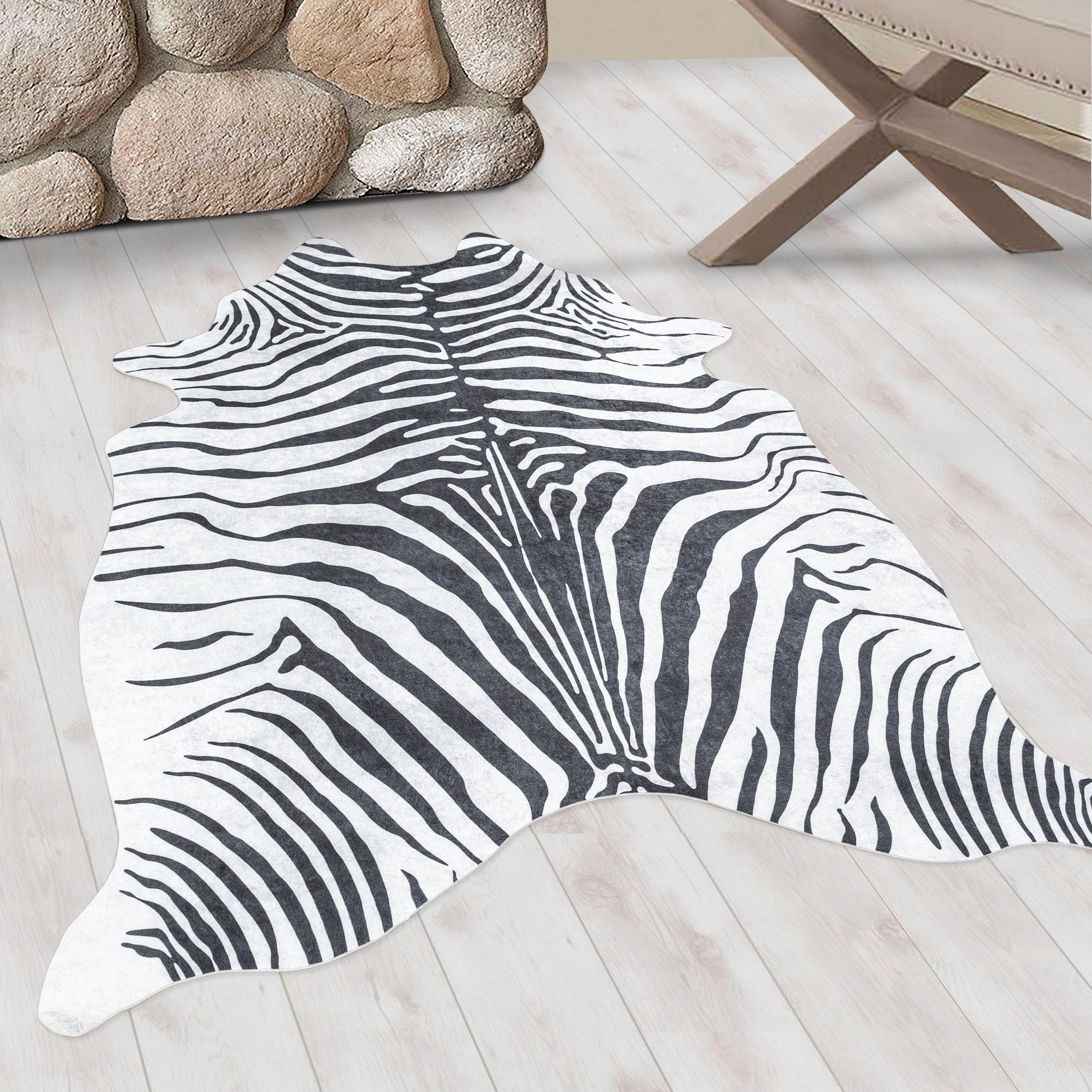 Fellteppich Etosha - Schwarz/Weiß, Design, Textil (150/200cm) - Novel