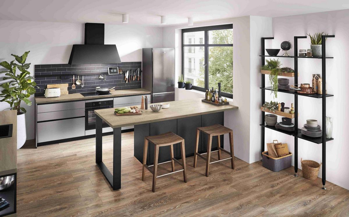 Eckküche Edelstahlfarben Gebürstet, Planbar Nach Maß - Edelstahlfarben, MODERN, Holzwerkstoff - Vertico