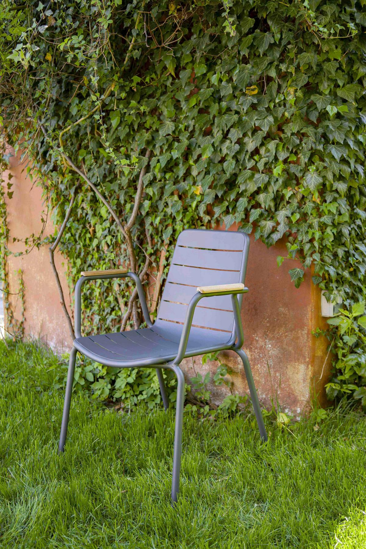 Gartenstuhl stapelbar Parc Aluminium - Anthrazit/Naturfarben, Natur, Holz/Metall (58/80/58cm) - Gardenson