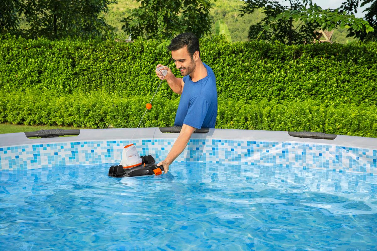 Poolroboter Aquapower, Akku Laufzeit 90 Minuten - Schwarz/Orange, MODERN, Kunststoff (40,5/39,3/28,5cm) - Bestway