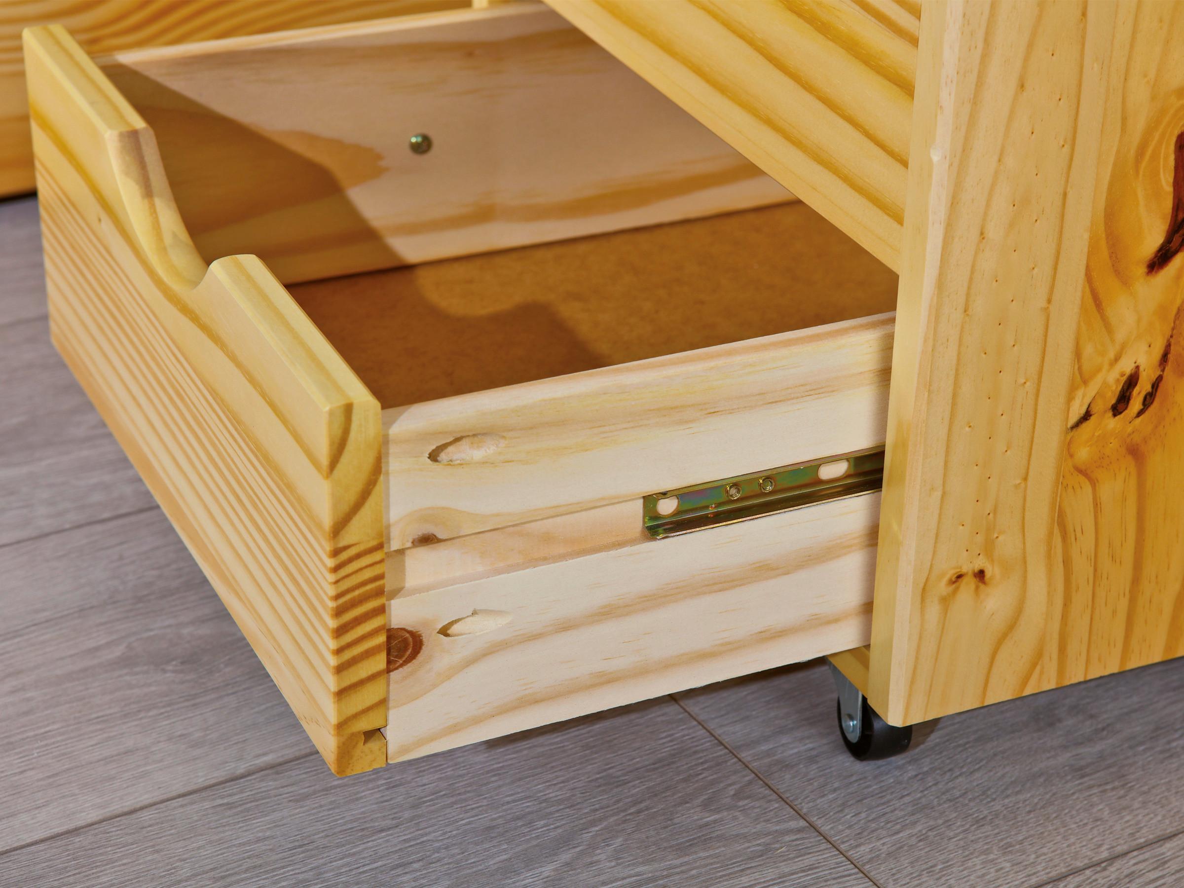 Bettanlage aus massivem Kiefernholz mit transparenter Lackierung