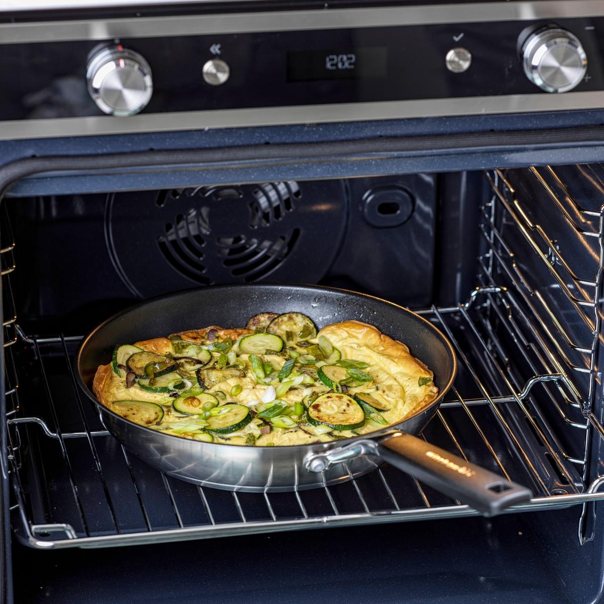 Bratpfanne Classic Stainless Silberfarben D: 30 Cm - Silberfarben, Basics, Kunststoff/Metall (30cm) - Kitchenaid