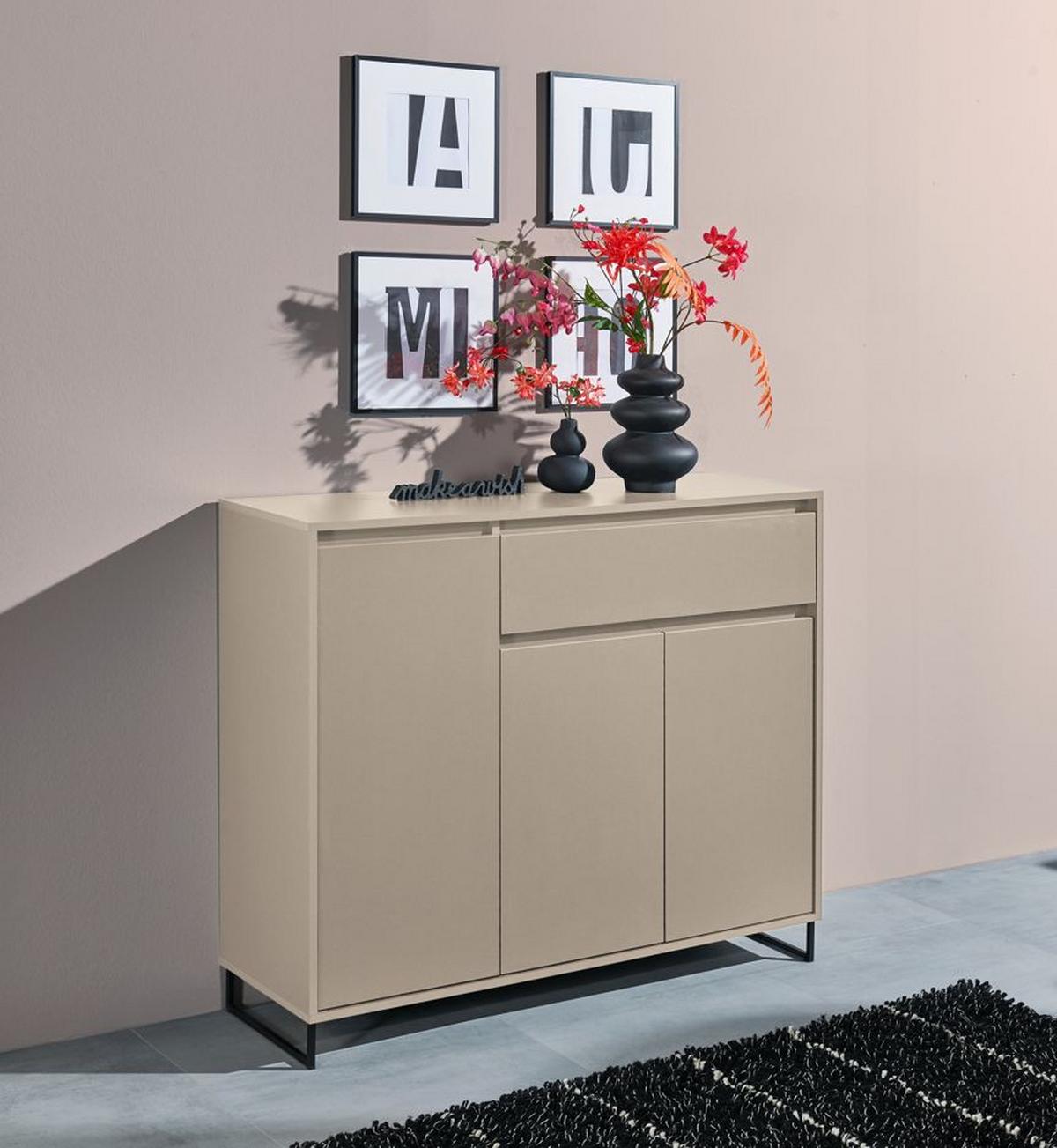 Komoda Cologne, barva kašmírová, š: 118cm - černá/kašmírová, Design, kov/kompozitní dřevo (118/103/38cm)