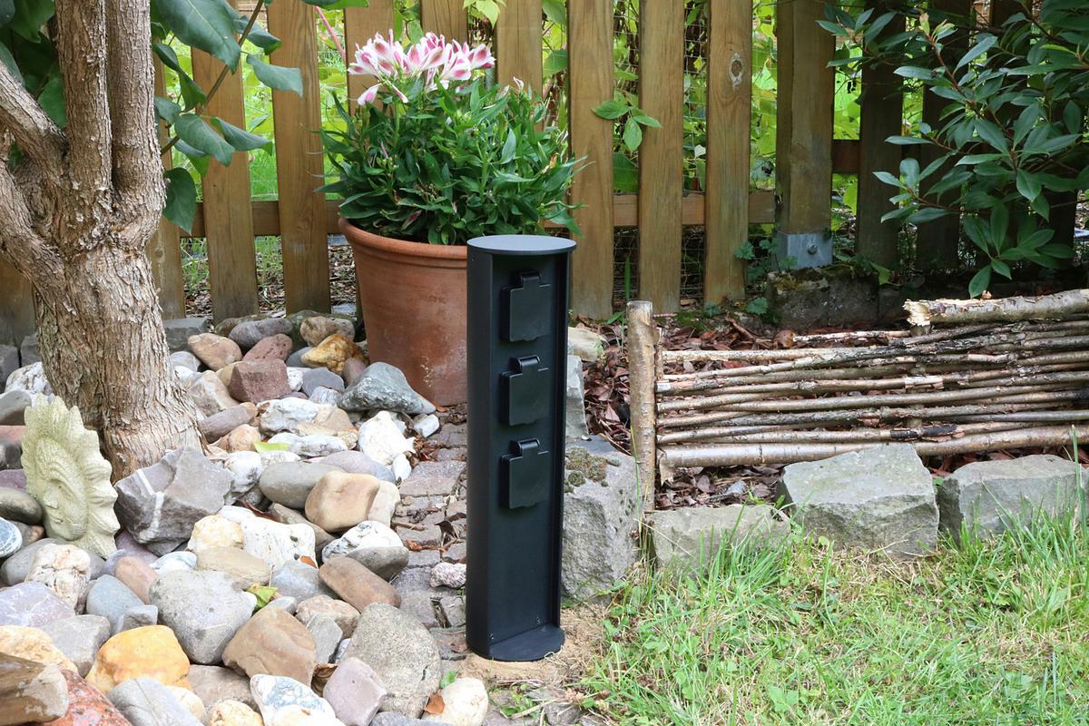 Gartensteckdose Anthrazit 3-Fach Spritzwassergeschützt - Anthrazit, Basics, Metall (10/40cm)