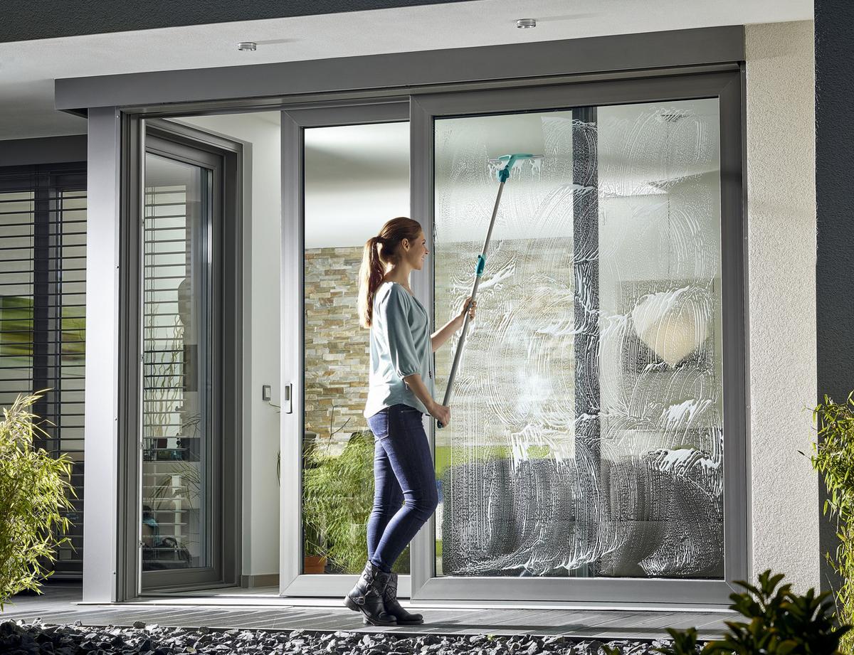 Fensterwischer Window Slider M, B: 28 cm - Türkis, Basics, Kunststoff/Textil (28/18/11,5cm) - Leifheit