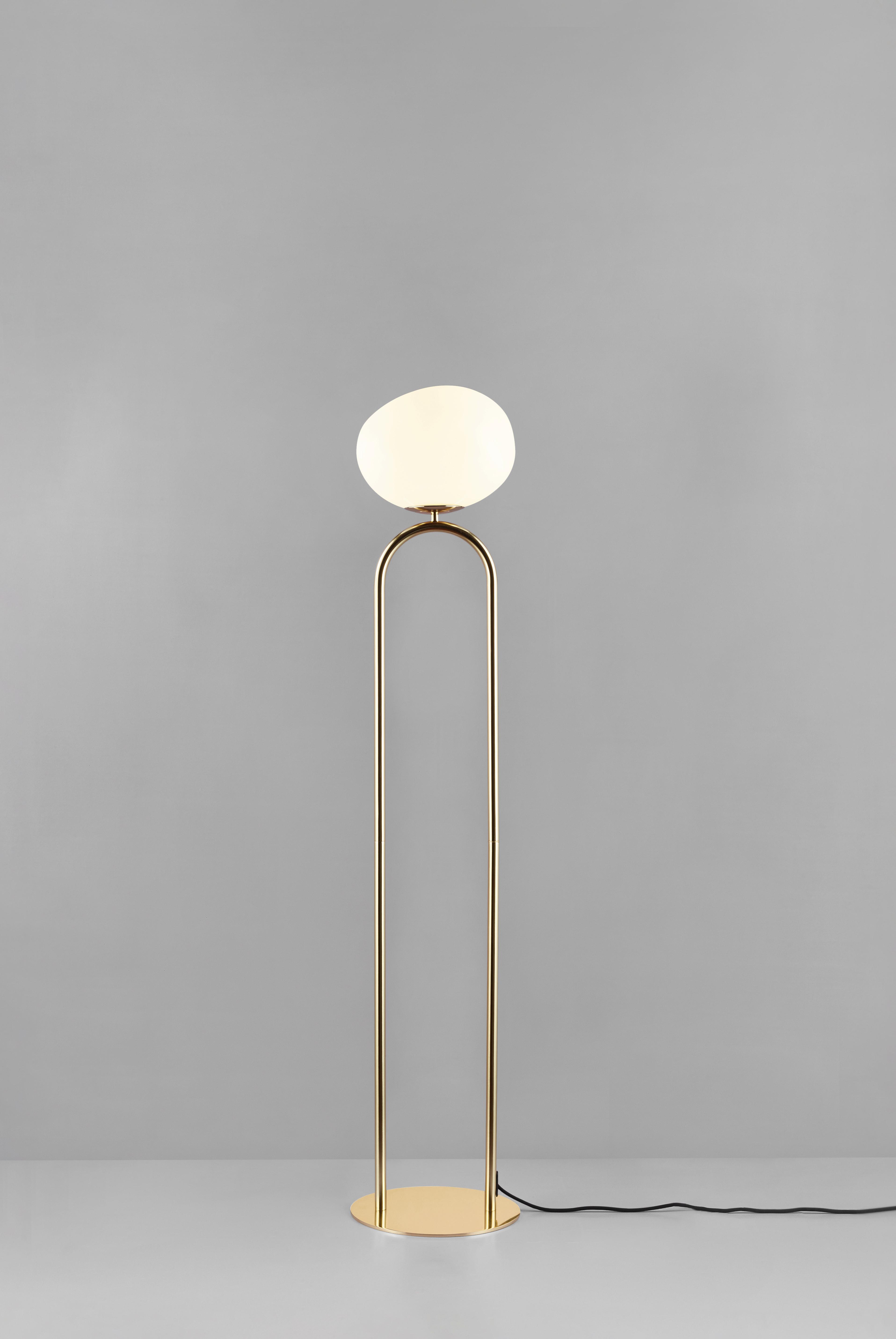 Stehleuchte Shapes Stehla Weiß D: 28 cm - Messingfarben/Weiß, KONVENTIONELL, Glas/Metall (28/135cm) - Nordlux