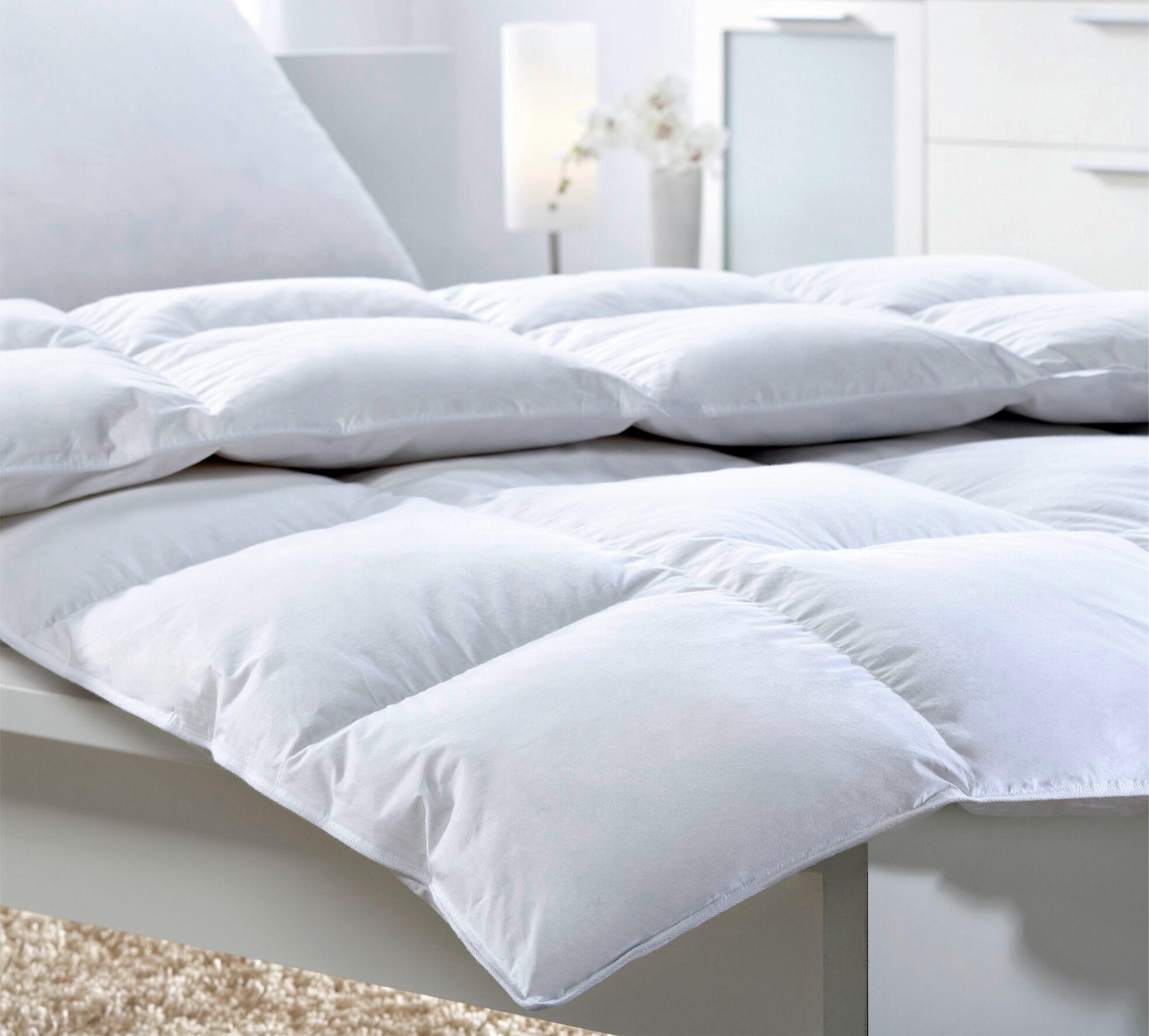 KAZETOVÁ PRIKRÝVKA HENRIETTE - biela, textil (135/200cm)