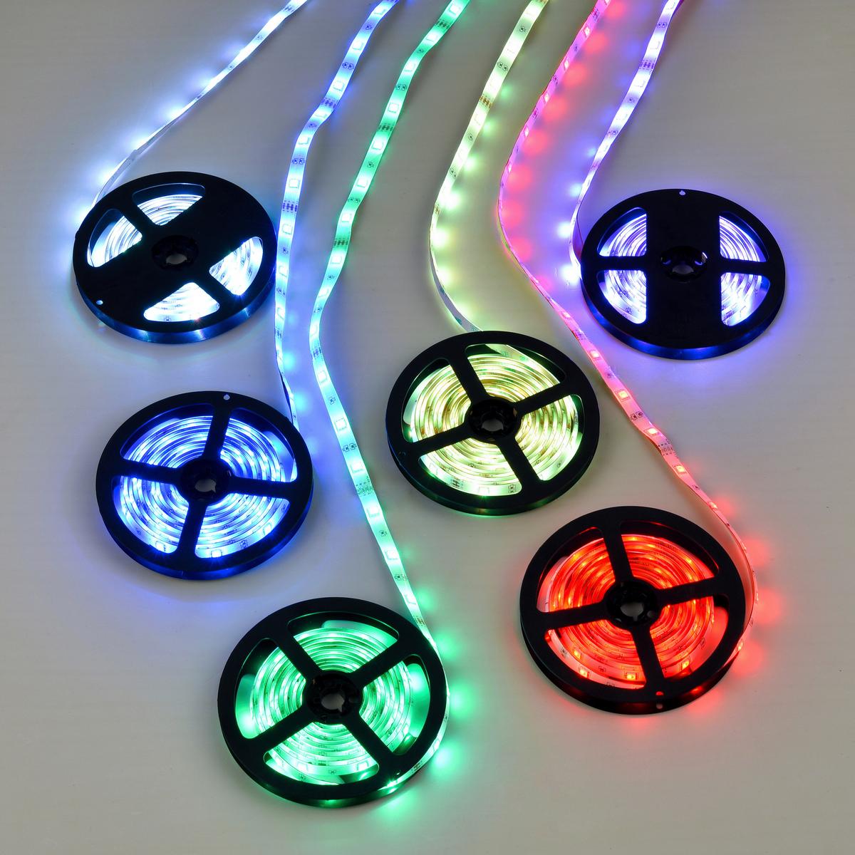 LED páska Karl, dĺžka: 500cm - bílá/vícebarevná, Romantický / Rustikální, plast (500cm) - Mömax