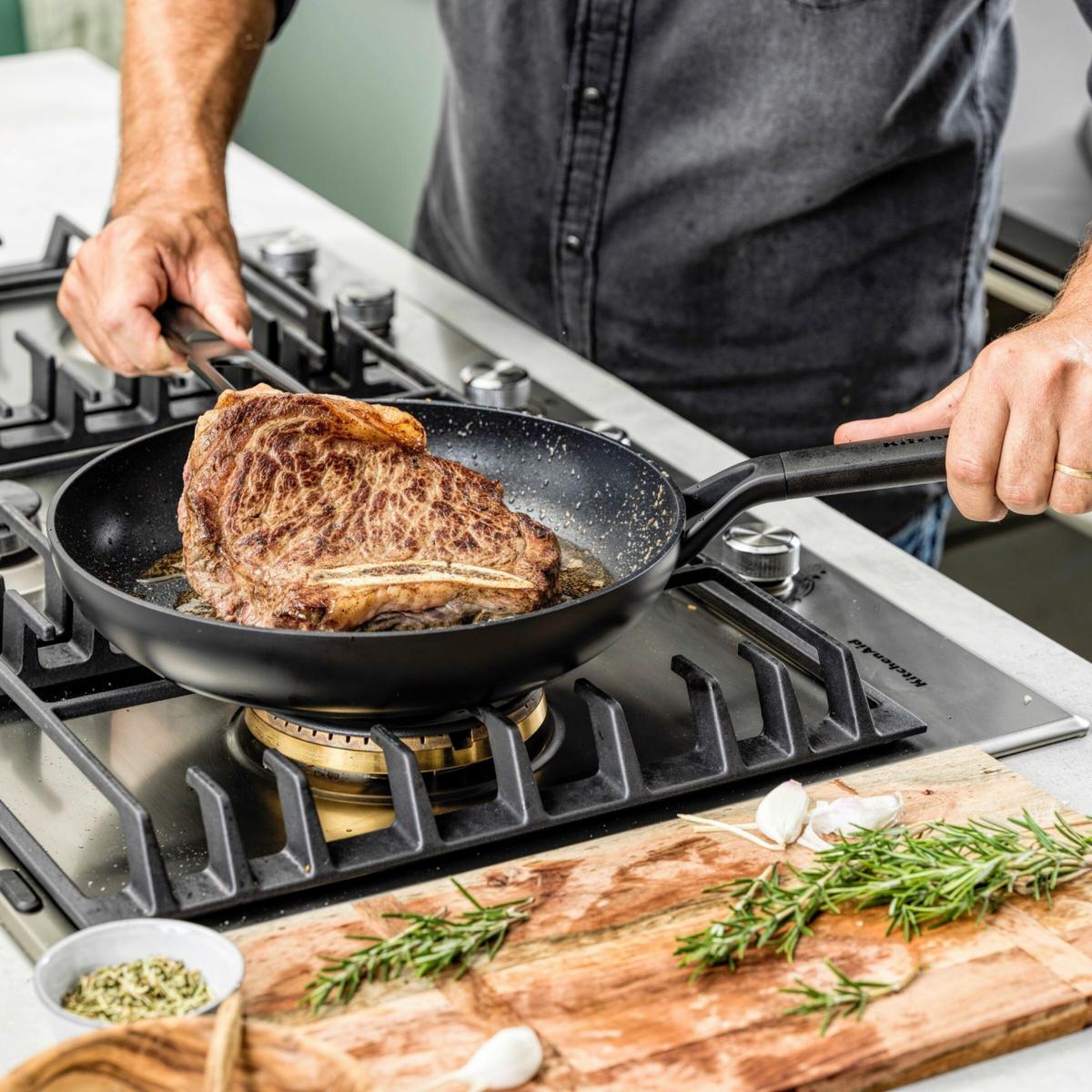 Bratpfanne Schwarz D: 20 Cm - Schwarz, Basics, Kunststoff/Metall (20cm) - Kitchenaid