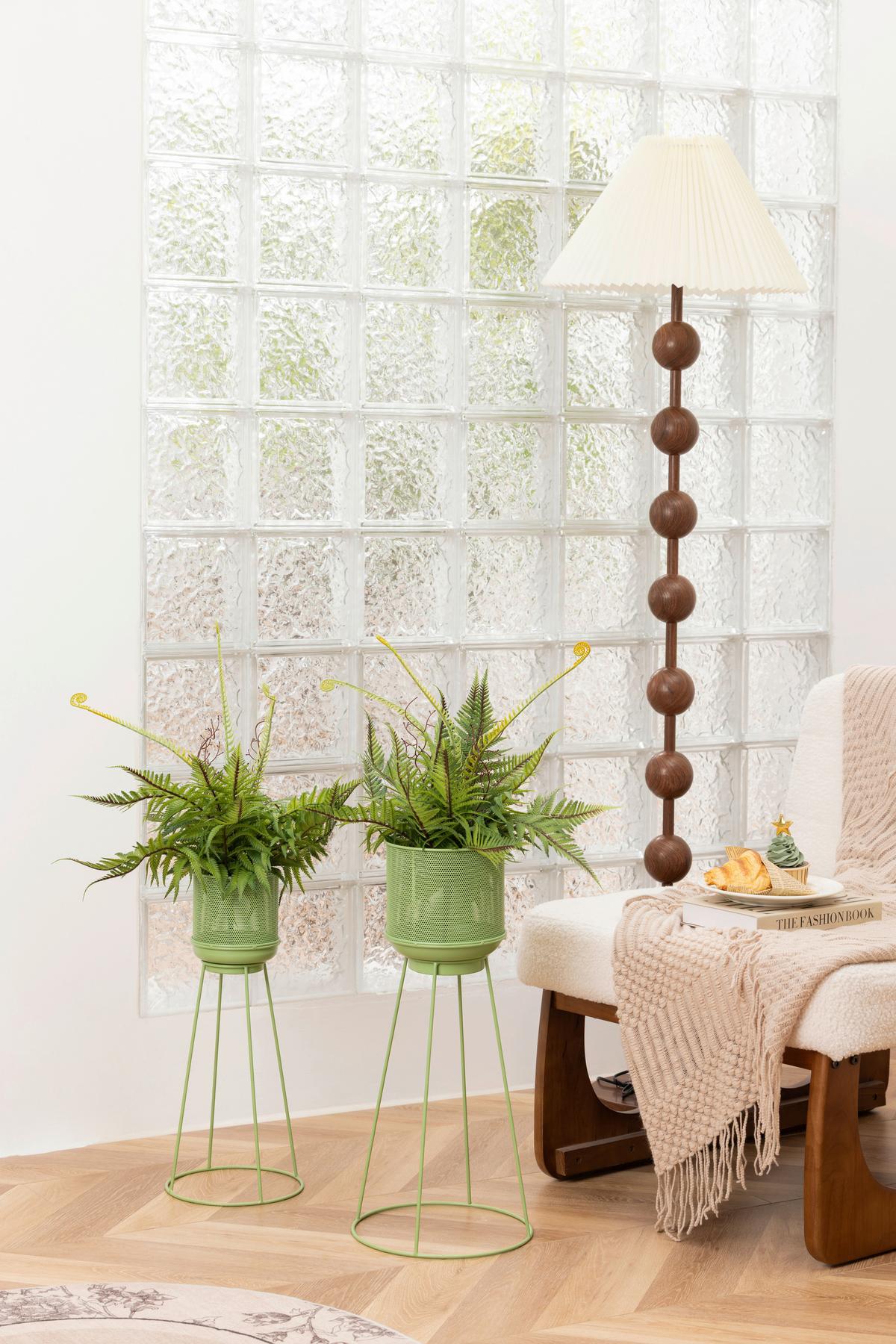 Blumensäule Medina - Grün, KONVENTIONELL, Metall (24.5/54cm) - Luca Bessoni