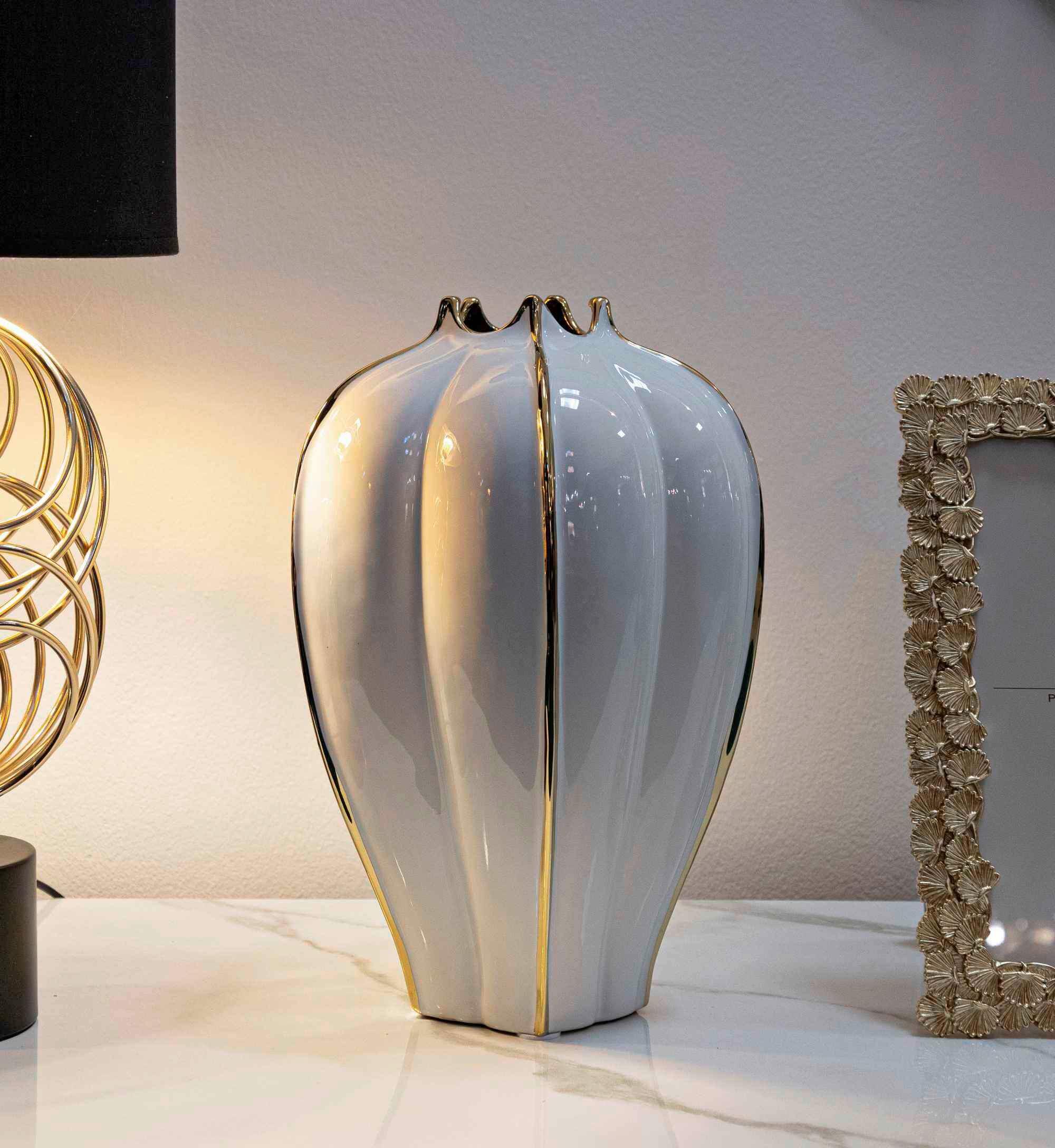 Vase Potter Weiß, Goldfarben B:21cm - Goldfarben/Weiß, Basics, Keramik (21/40/21cm)