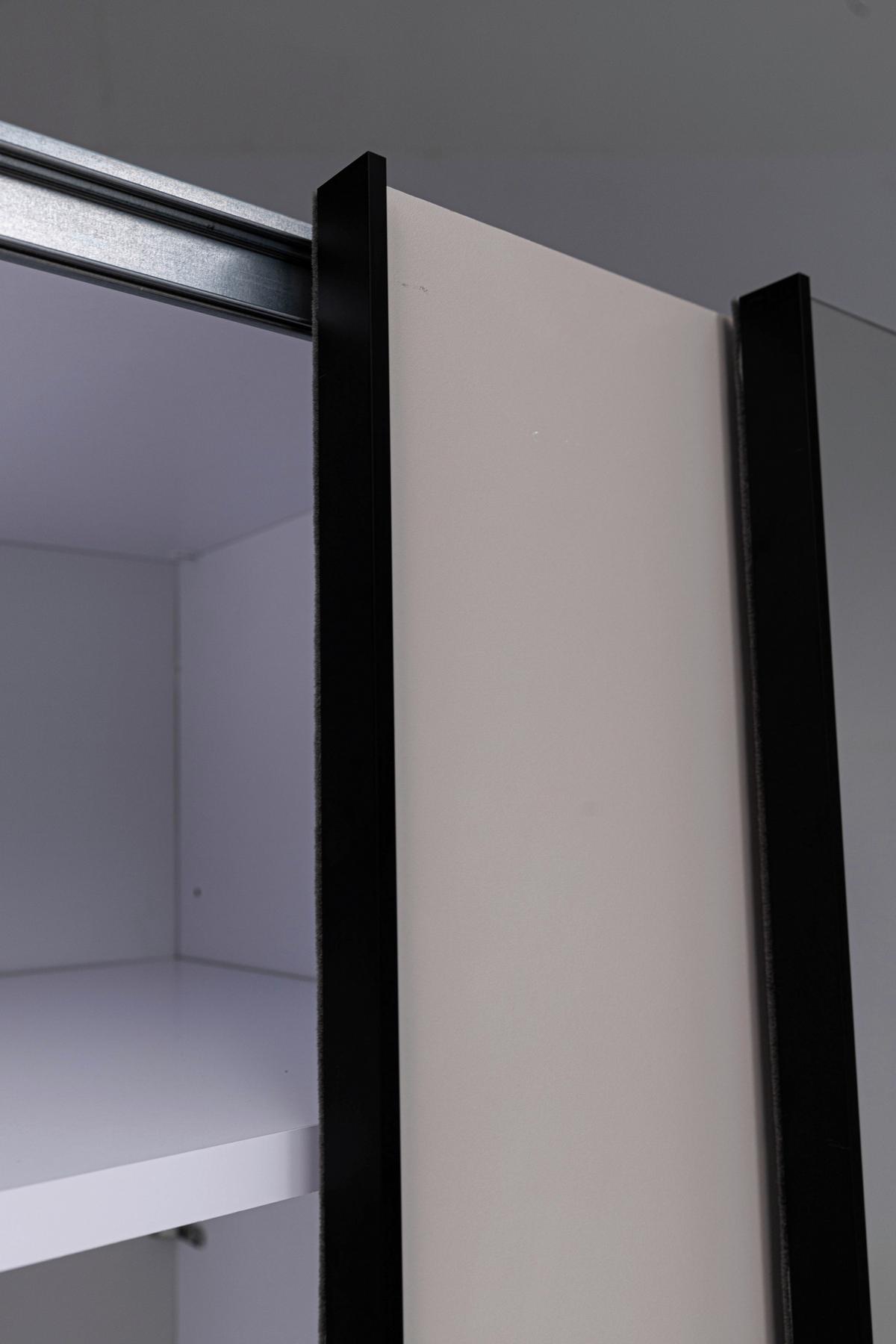SCHIEBETÜRENSCHRANK Wilma Kaschmir B: 215cm - Kaschmir, MODERN, Holzwerkstoff (215/210/61,5cm) - P & B