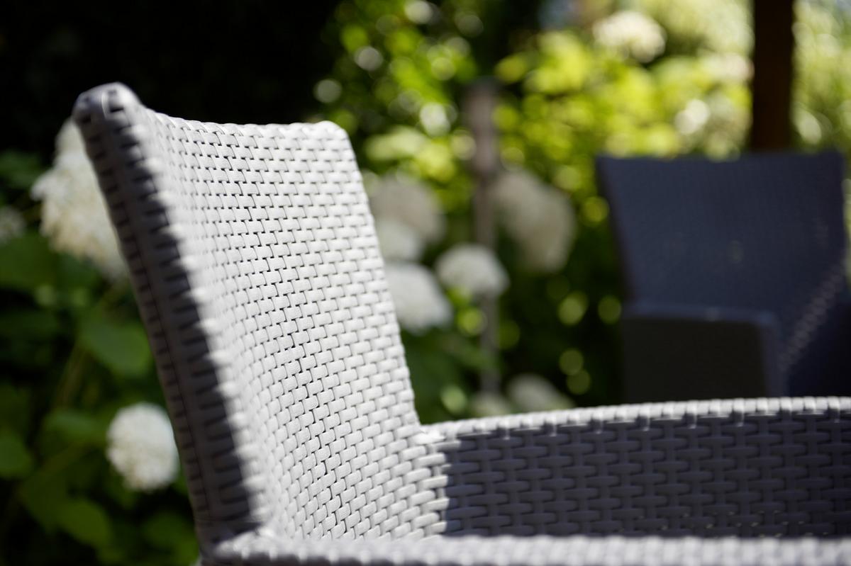 Gartensessel Iowa Polyrattan mit Polster - Hellgrau/Graphitfarben, MODERN, Kunststoff (60/89/62cm) - Allibert