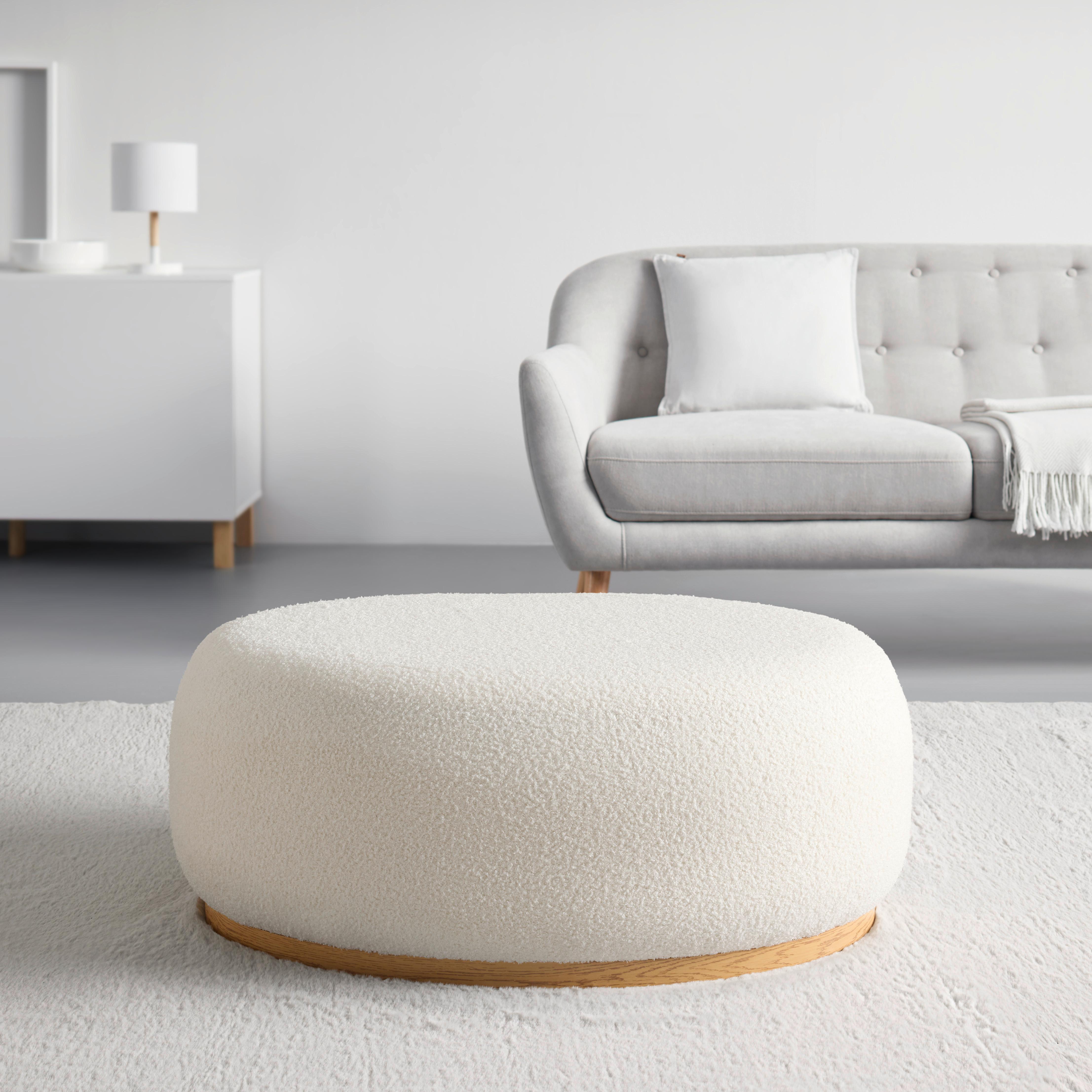 Taburet DARBY, bílá látka TEDDY, max. 120 kg - bílá, Lifestyle, dřevo/textil (88/35/54cm) - Mömax